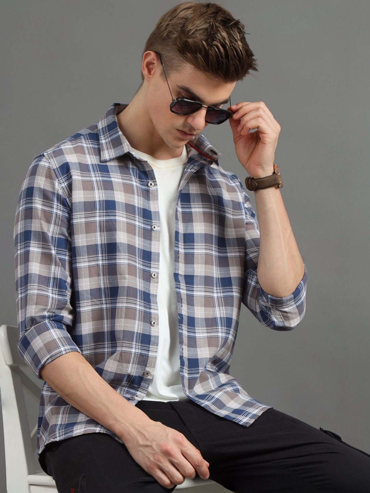 Bushirt Ash Brown Regular Fit Checks Shirt