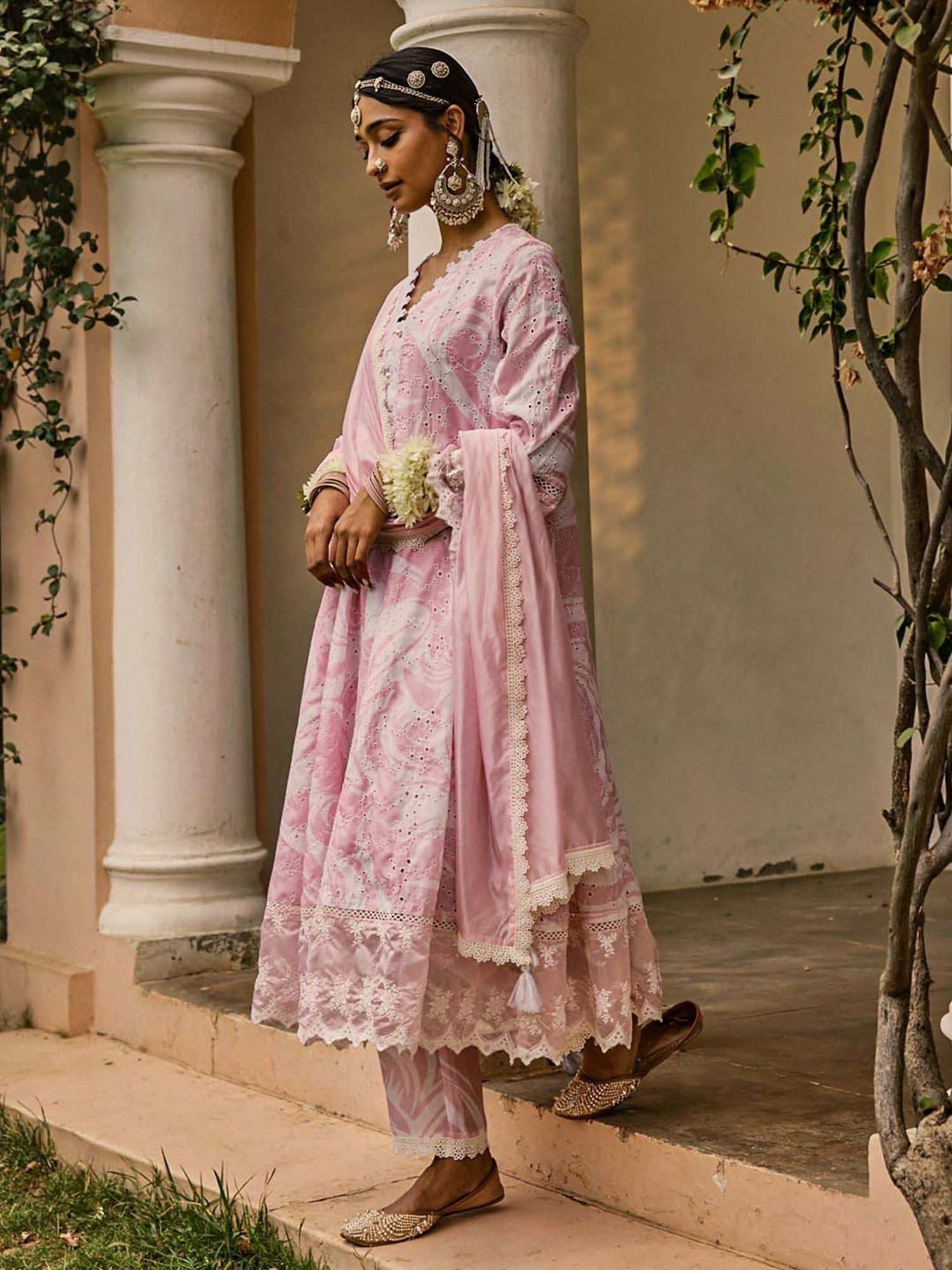 Heeposh Pink Cotton Embroidered Kurta Pant Set With Dupatta