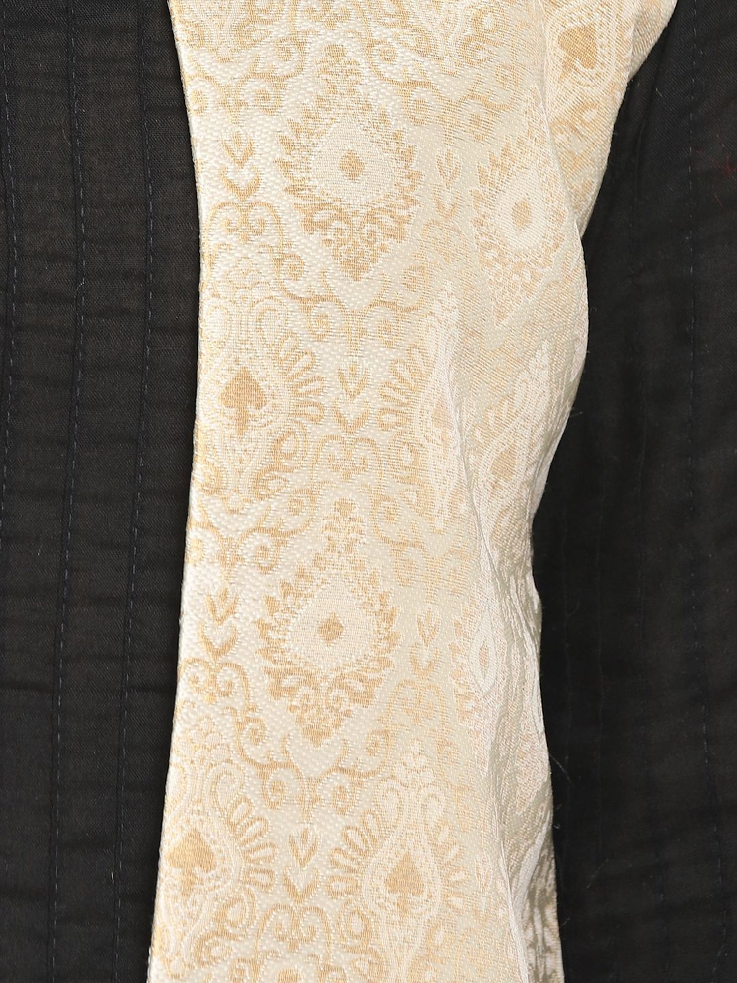 Hangup Beige Jacquard Pattern Shrug