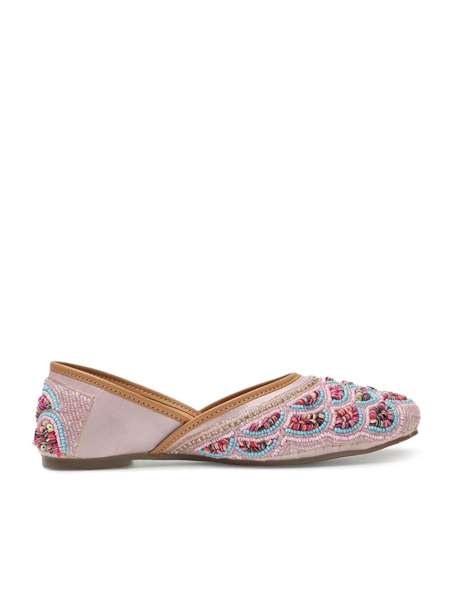 Iconics Women's Pink Ethnic Juttis