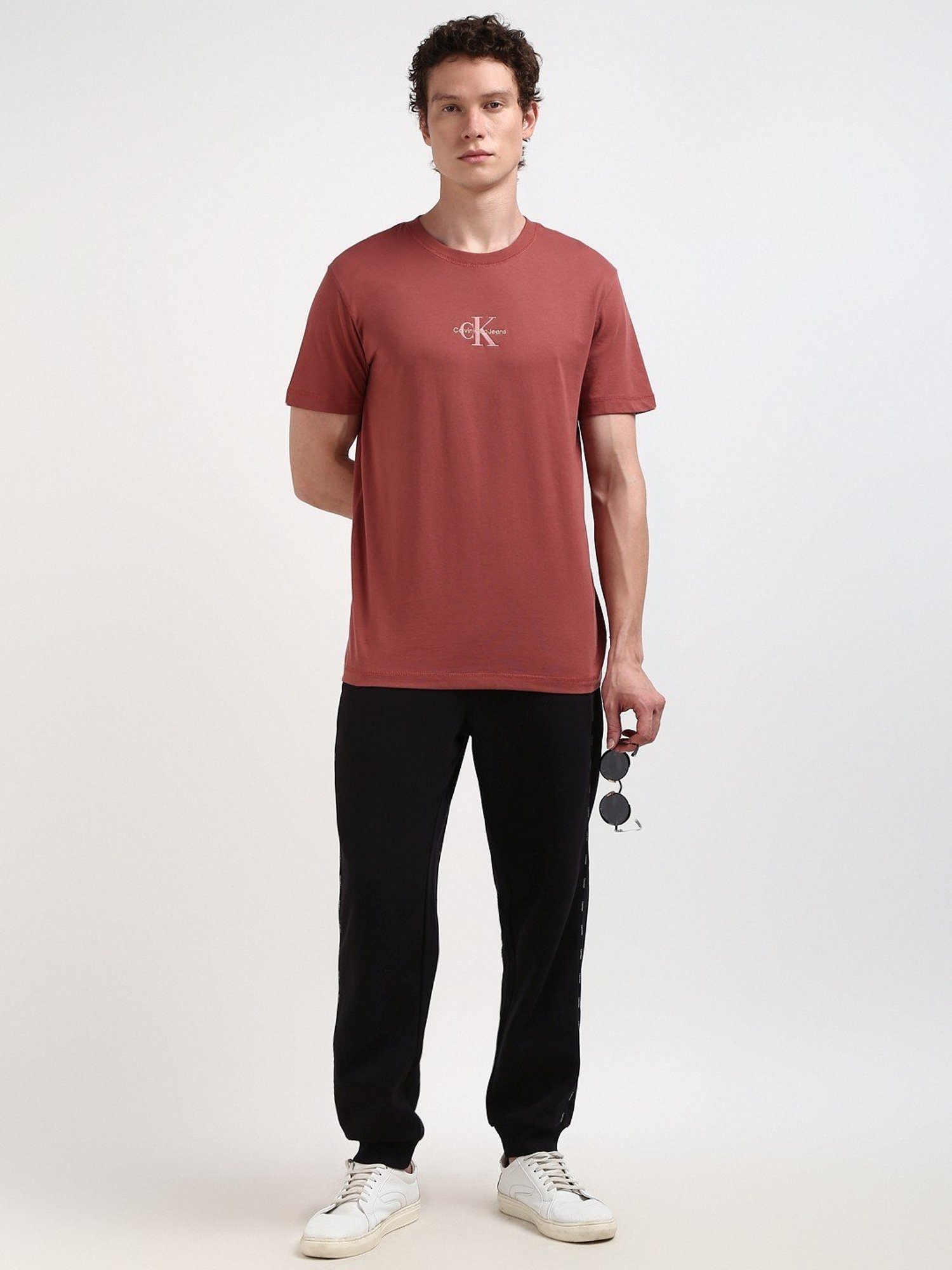 Calvin Klein Jeans Red Cotton Regular Fit T-Shirt