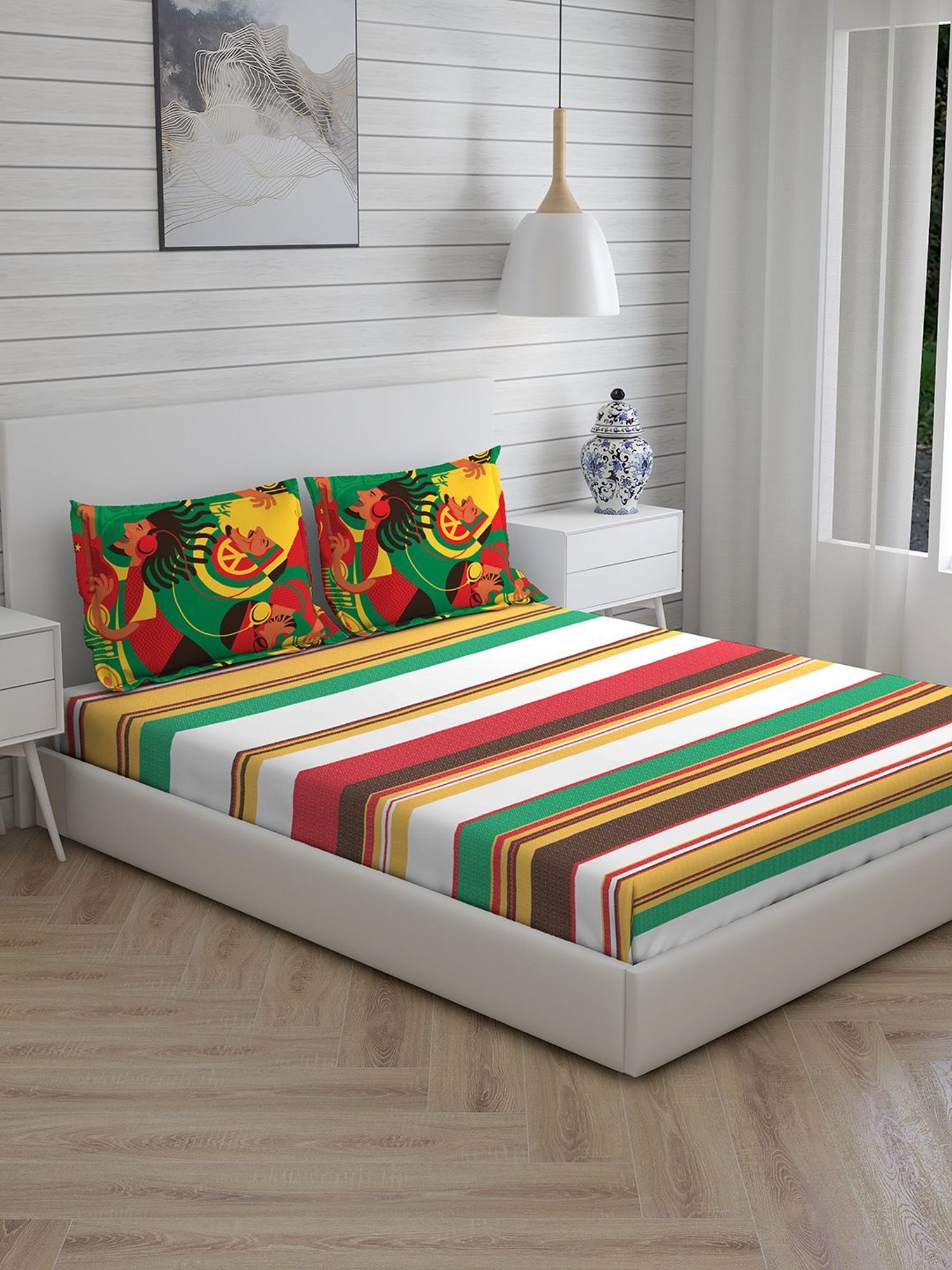 Boutique Living Rasta Rhymes Printed Multicolor 146 TC Cotton King Bed Sheet with 2 Pillow Covers