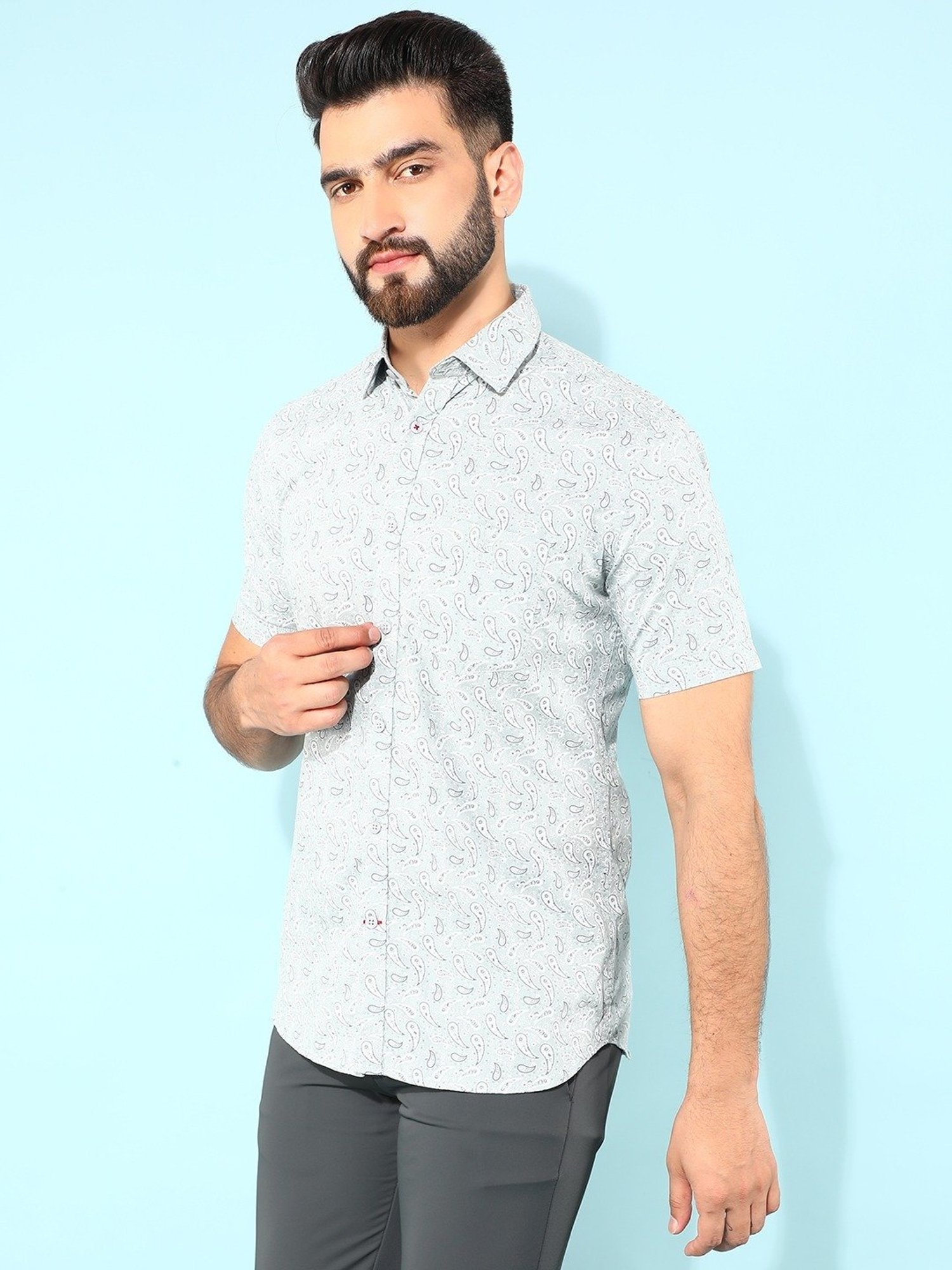 Crimsoune Club Grey Cotton Slim Fit Printed Shirt