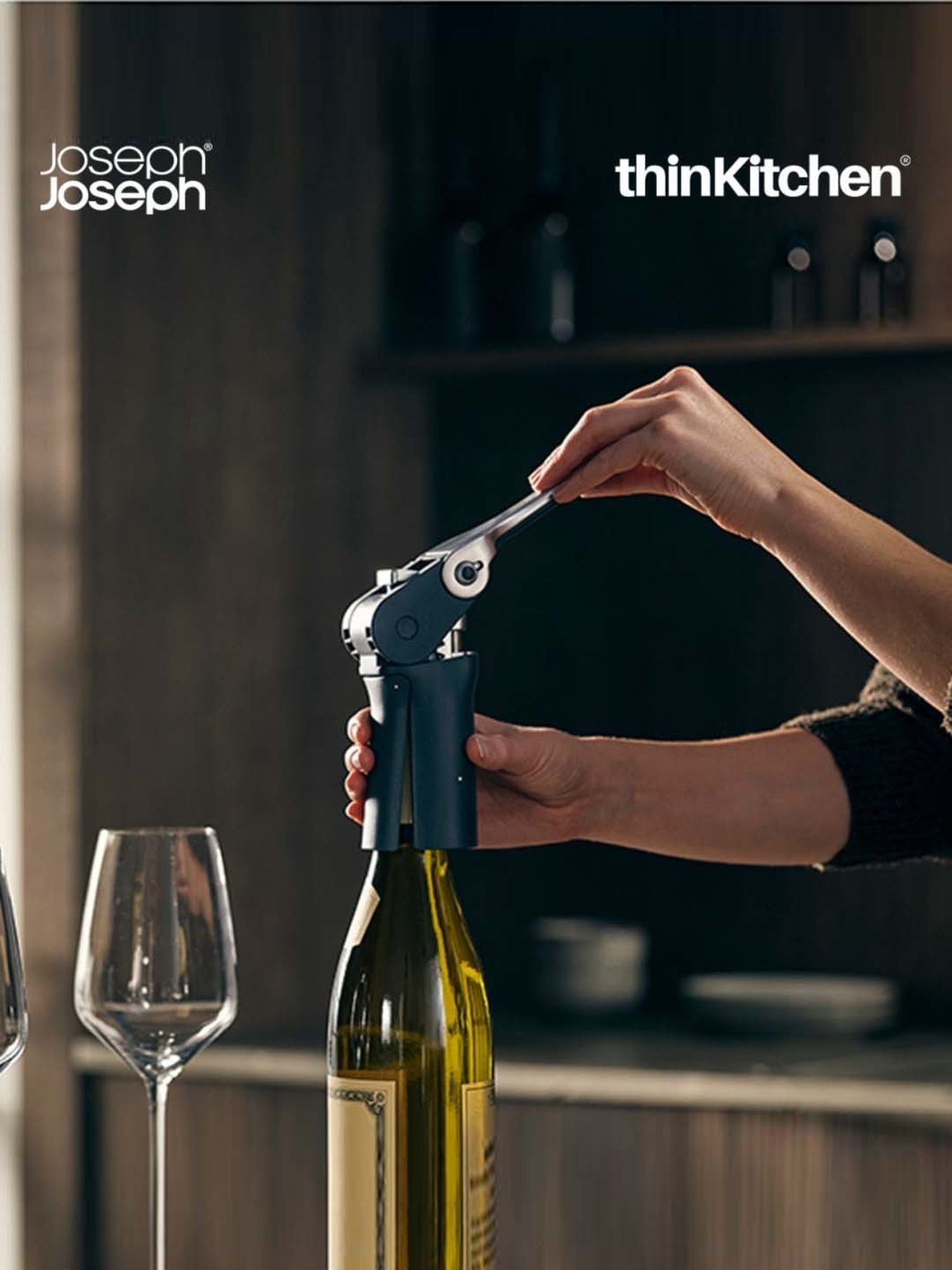 JOSEPH JOSEPH Silver & Green Steel 30.5 cm Elevate Tong - Set of 1