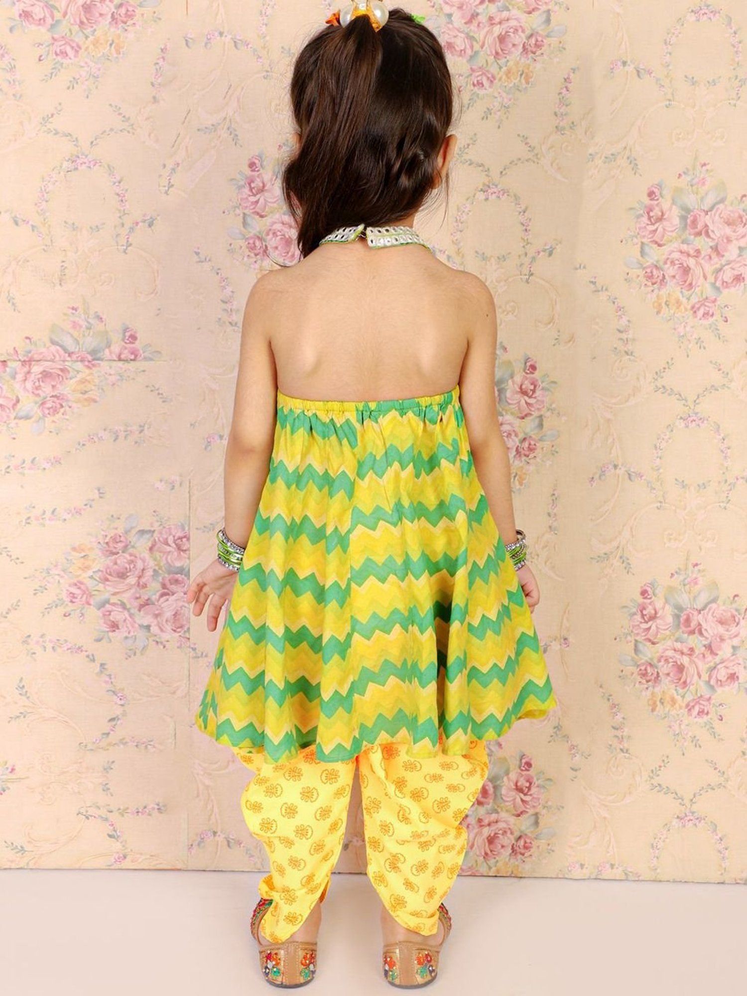 TWISHA Kids Green & Yellow Cotton Embroidered Top Set