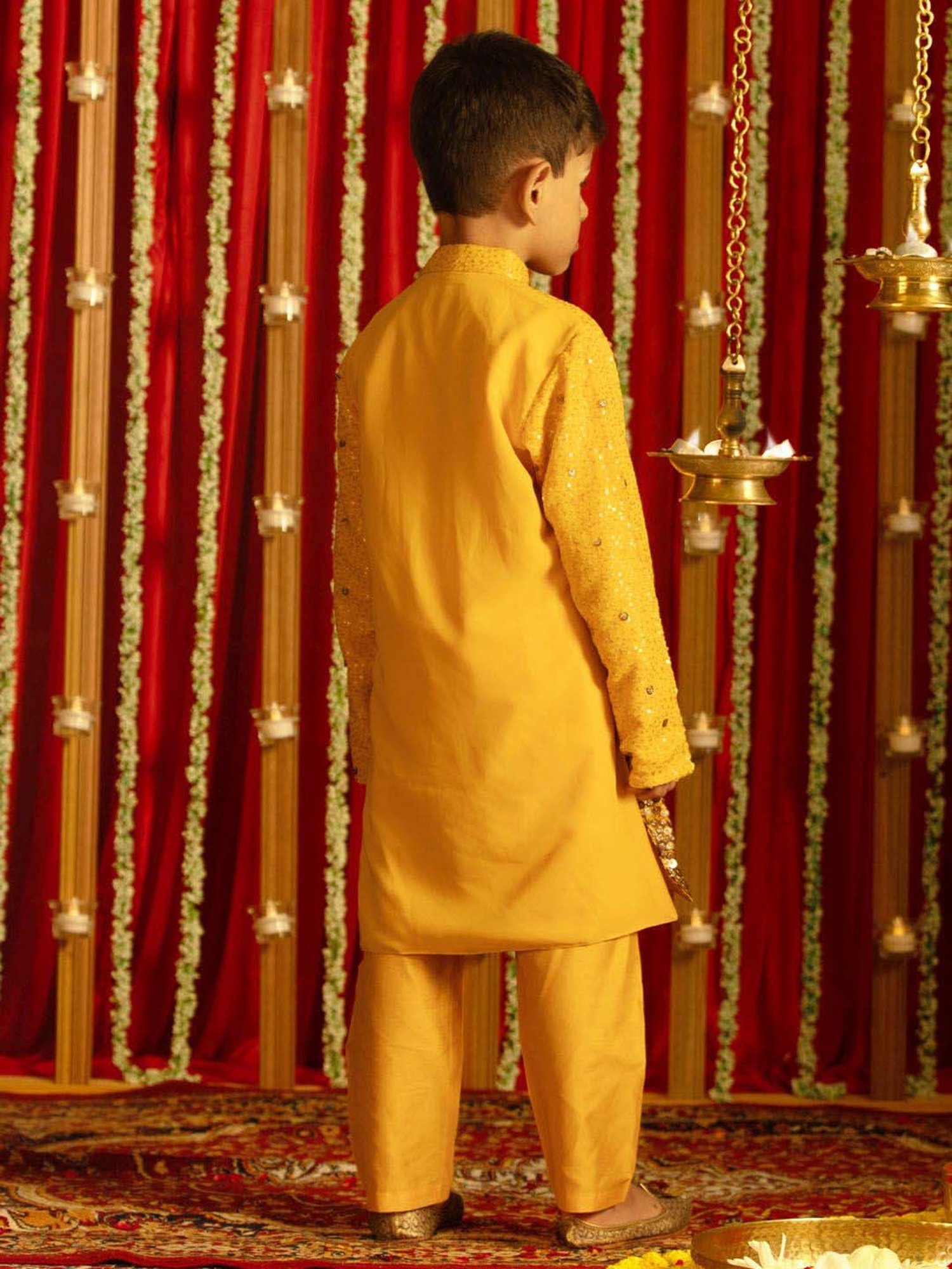 VASTRAMAY Boys Yellow Embellished Full Sleeves Kurta Sets