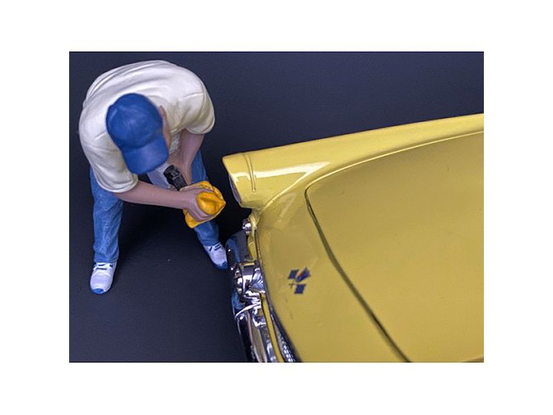 "Weekend Car Show" Figurine VI for 1/24 Scale Models by American Diorama