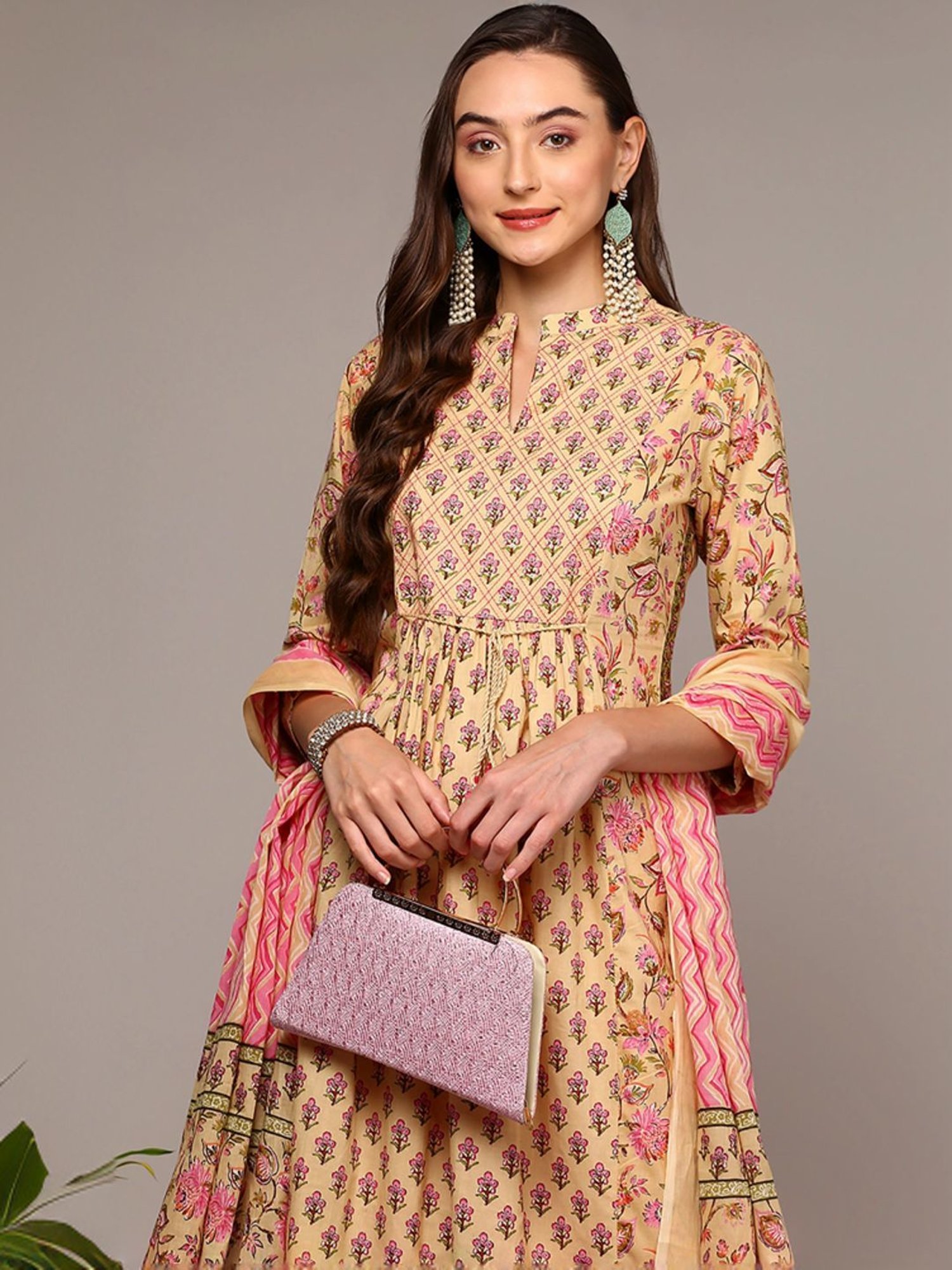 Vaamsi Cream Cotton Floral Print Kurta Pant Set With Dupatta