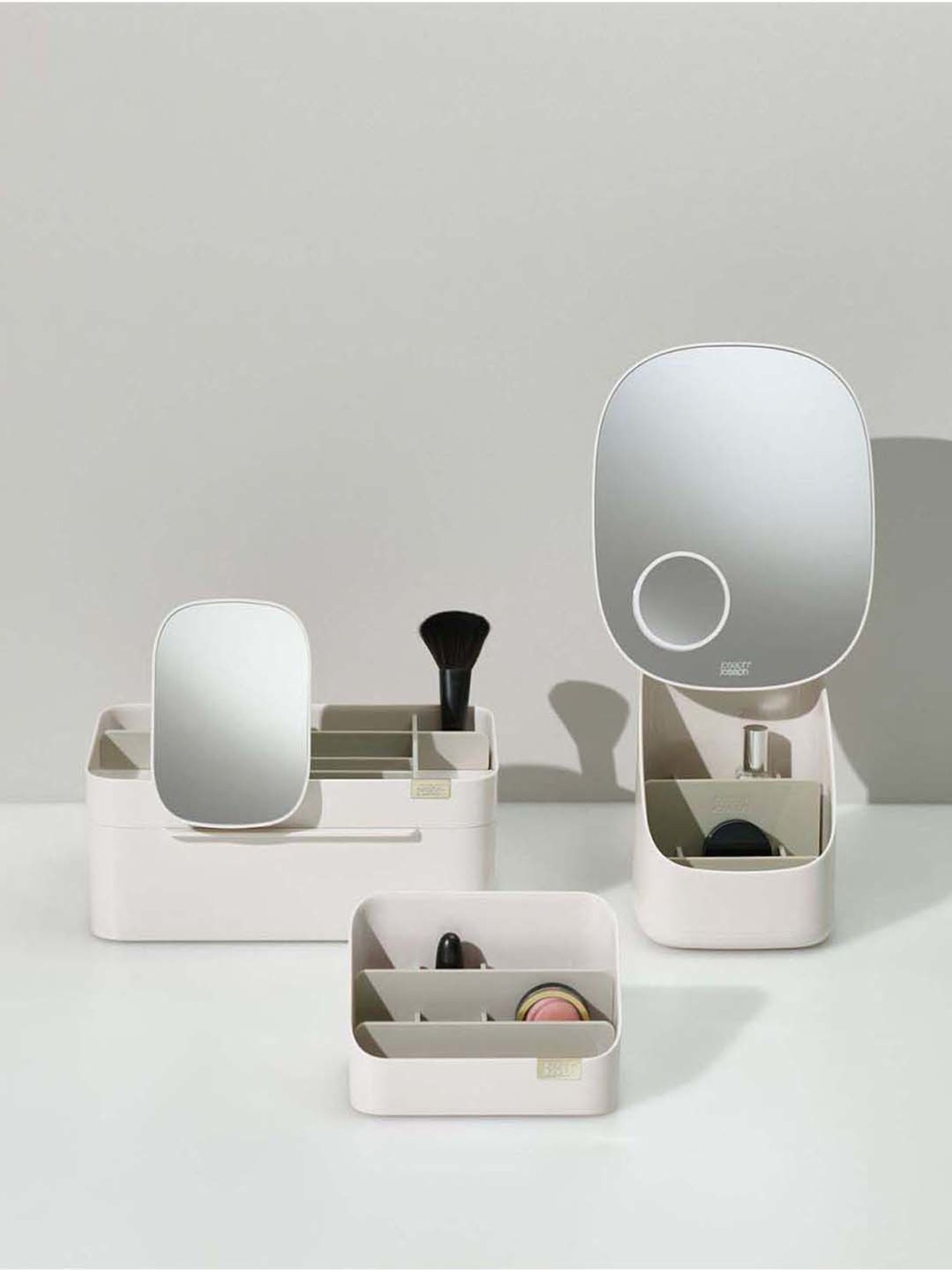 Joseph Joseph White Plastic Cosmetic Organiser