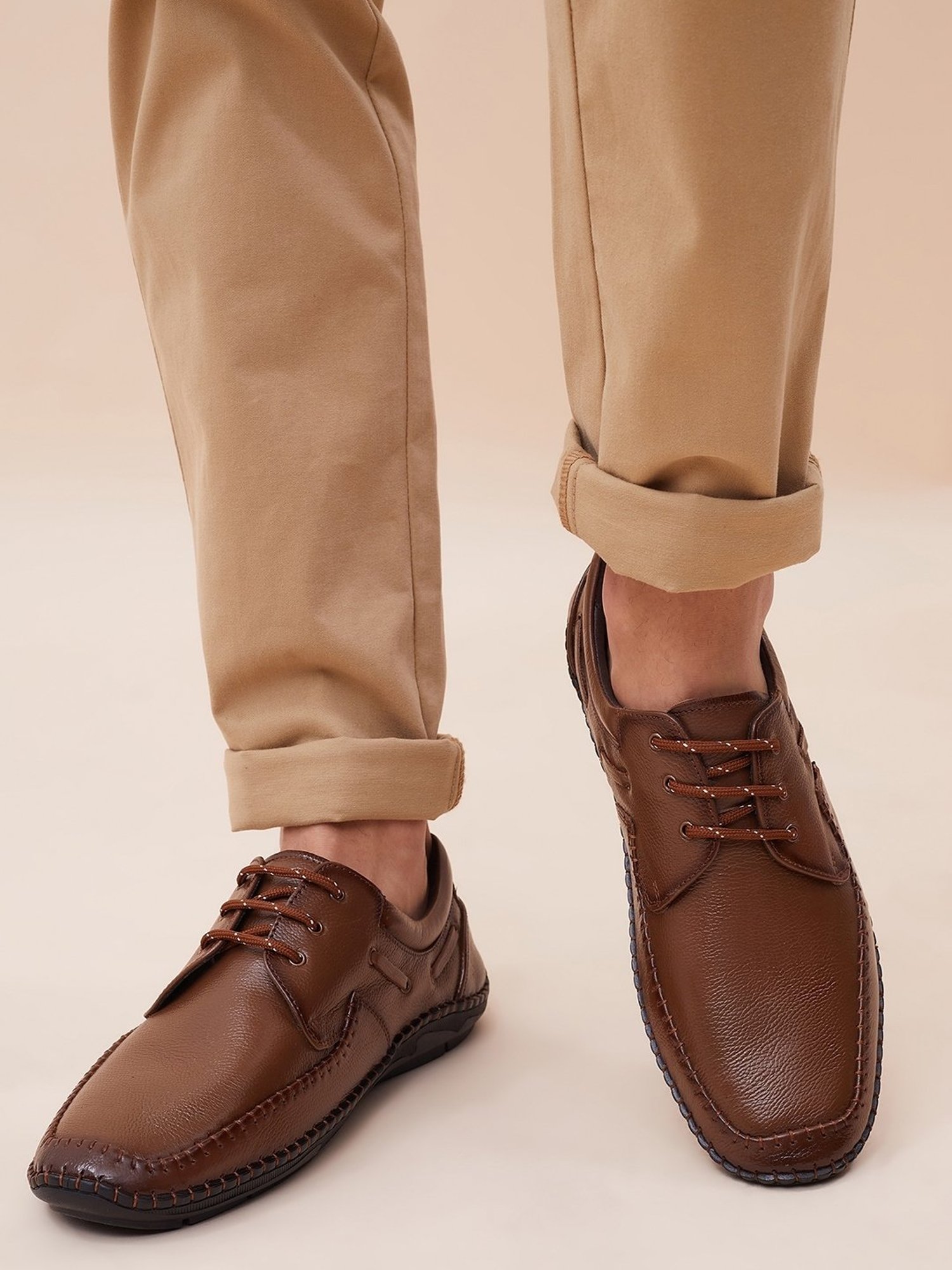 Hitz Men's Tan Boat Shoes