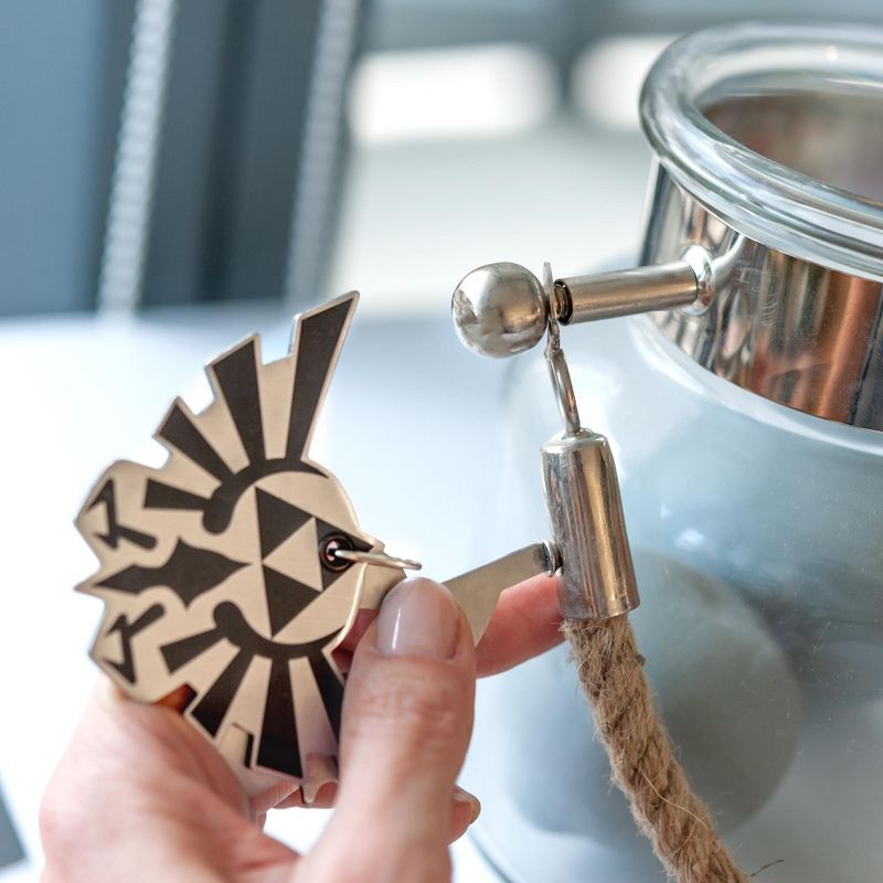 Paladone The Legend Of Zelda Hyrule Crest Multi-Tool Keychain