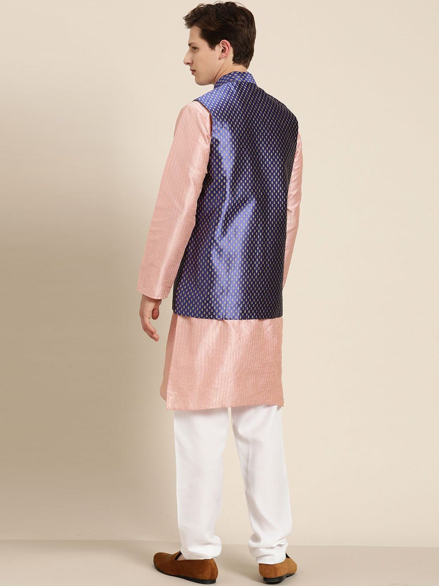 Sojanya Pink & Blue Regular Fit Self Pattern Kurta Set With Jacket