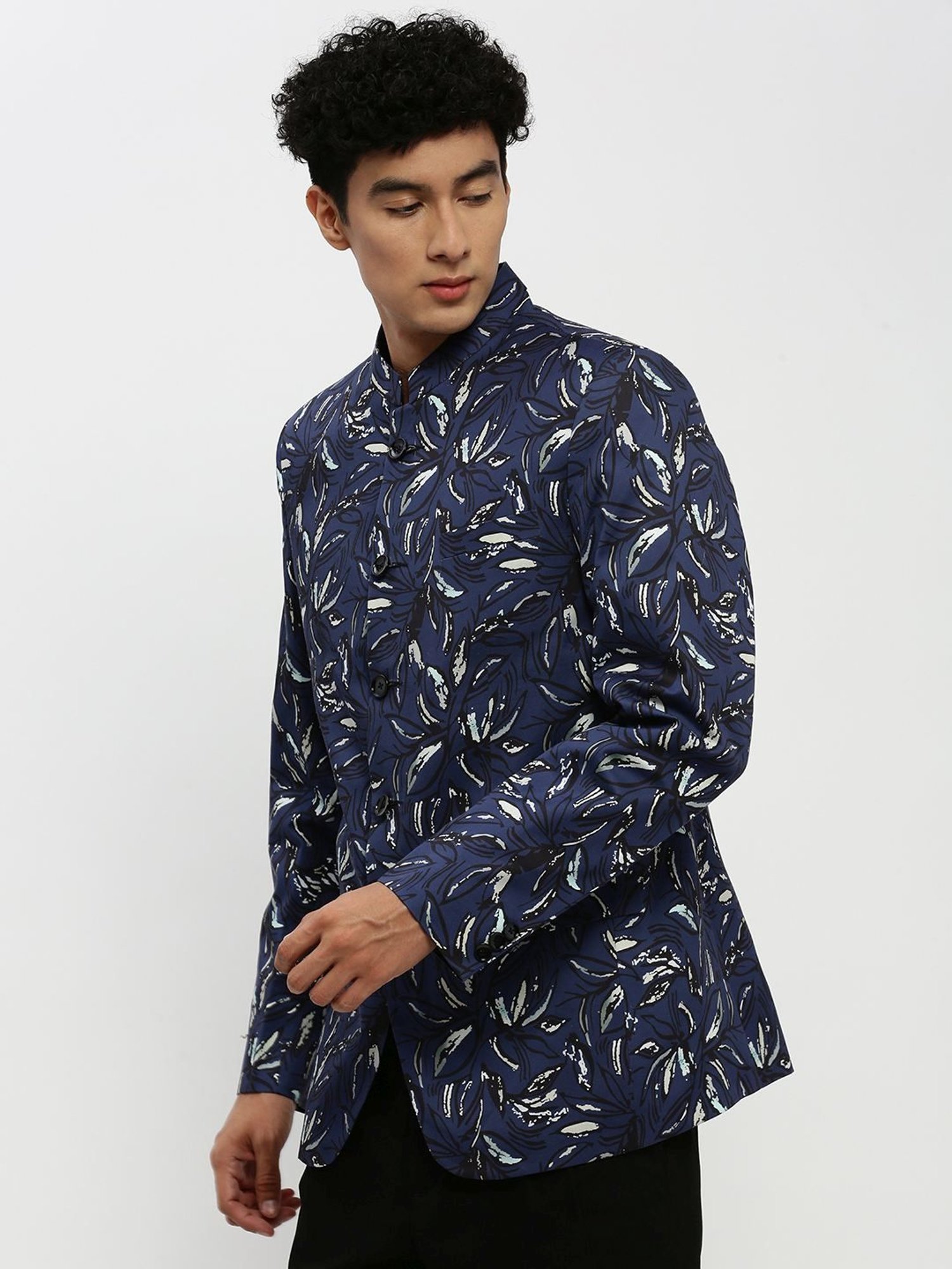 SHOWOFF Navy Blue Slim Fit Printed Blazer