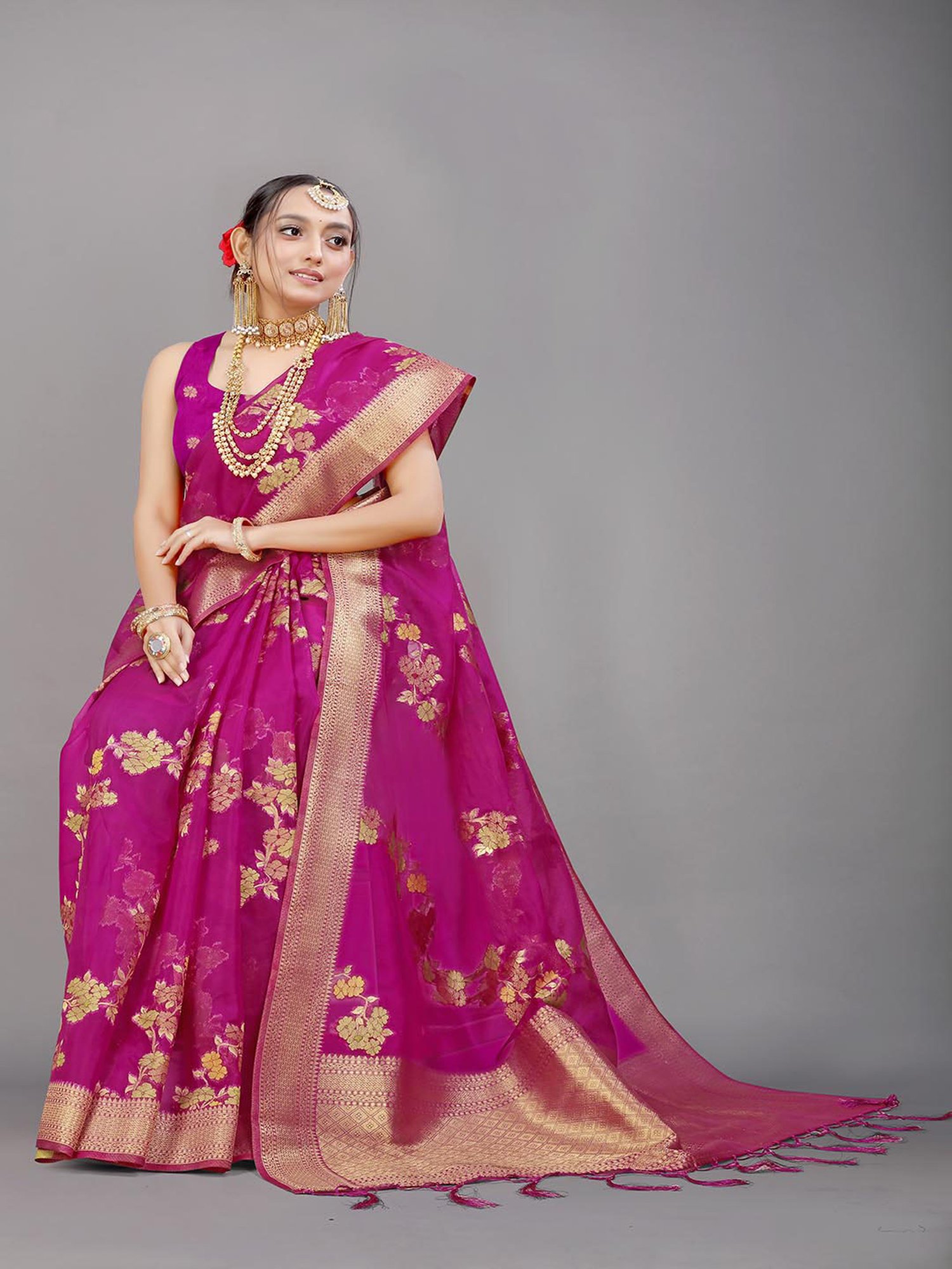 SHUBHKALA Pink Silk Woven Saree With Unstitched Blouse