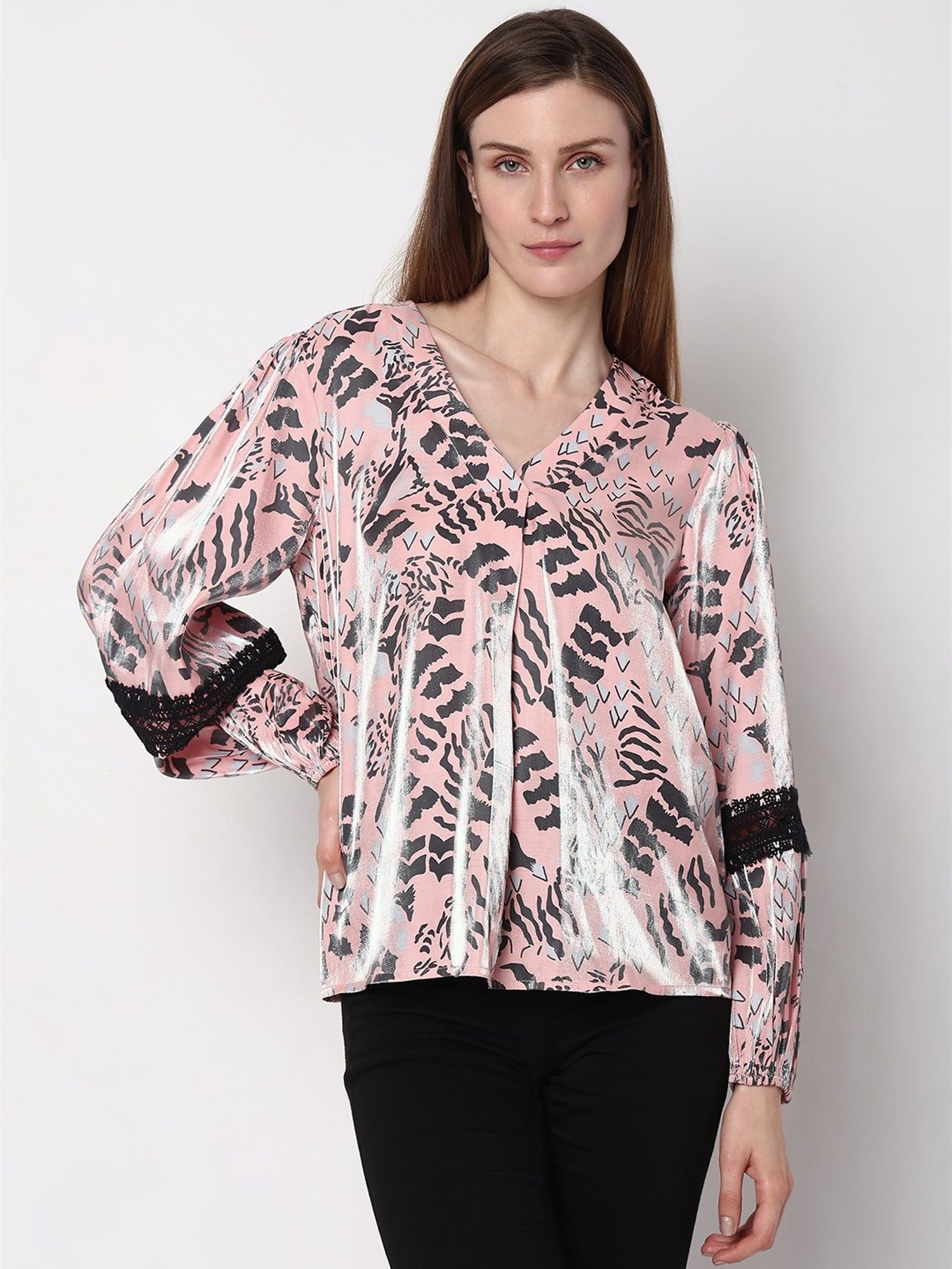 Vero Moda Pink & Black Printed Top