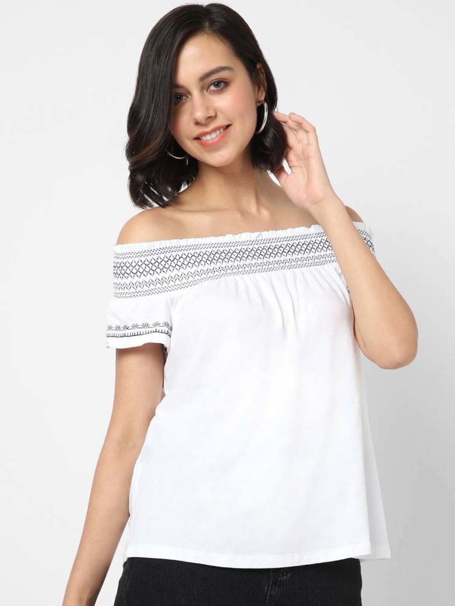 VASTRADO White Cotton Embroidered Top