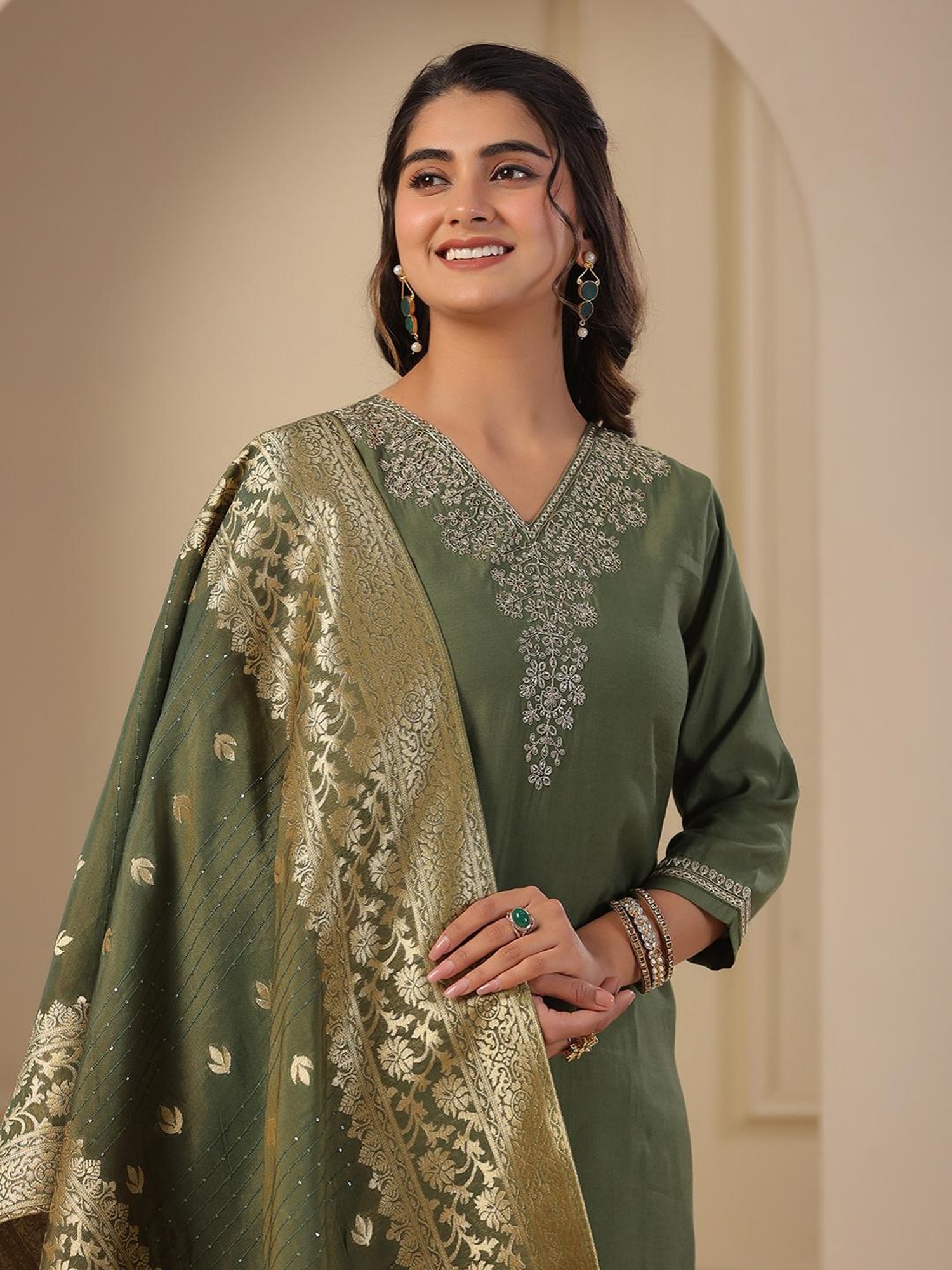 Fashor Green Embroidered Kurta Pant Set With Dupatta
