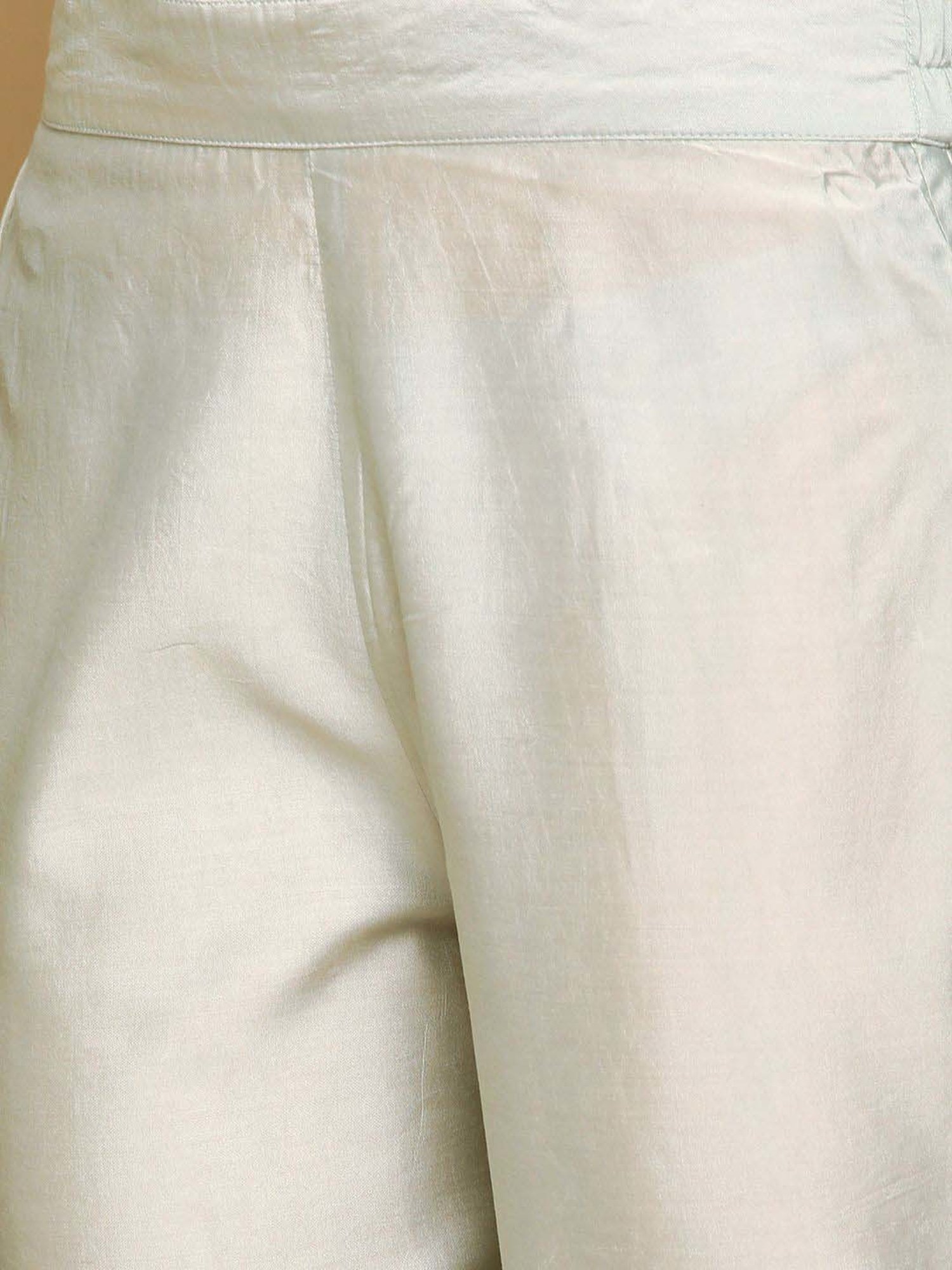 Heeposh Grey Embroidered Kurta Pant Set With Dupatta