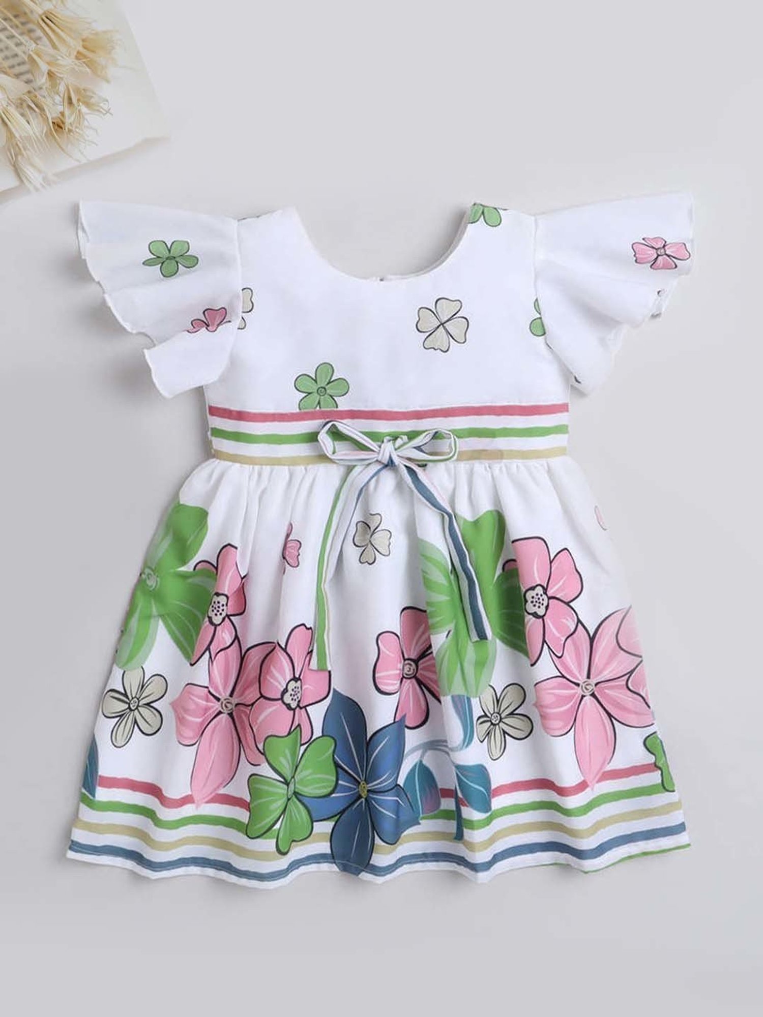 The Magic Wand Kids Off-White & Green Floral Print Dress