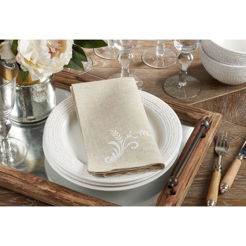Saro Lifestyle Embroidered Cloth Table Napkins (Set of 4)