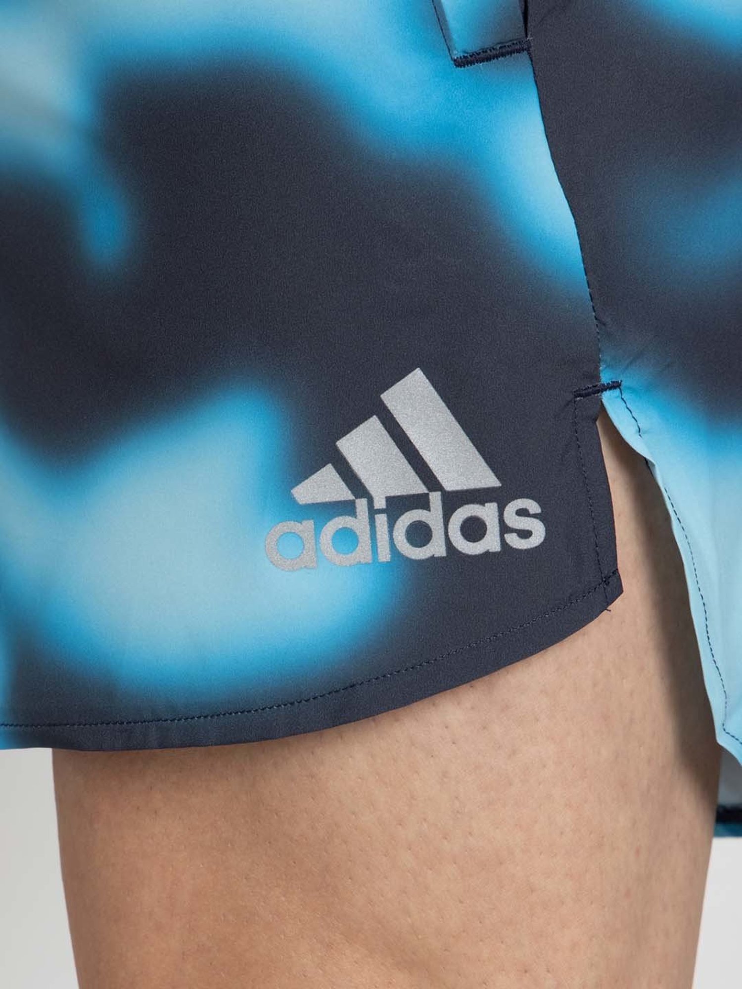 Reebok Black Regular Fit Sports Shorts