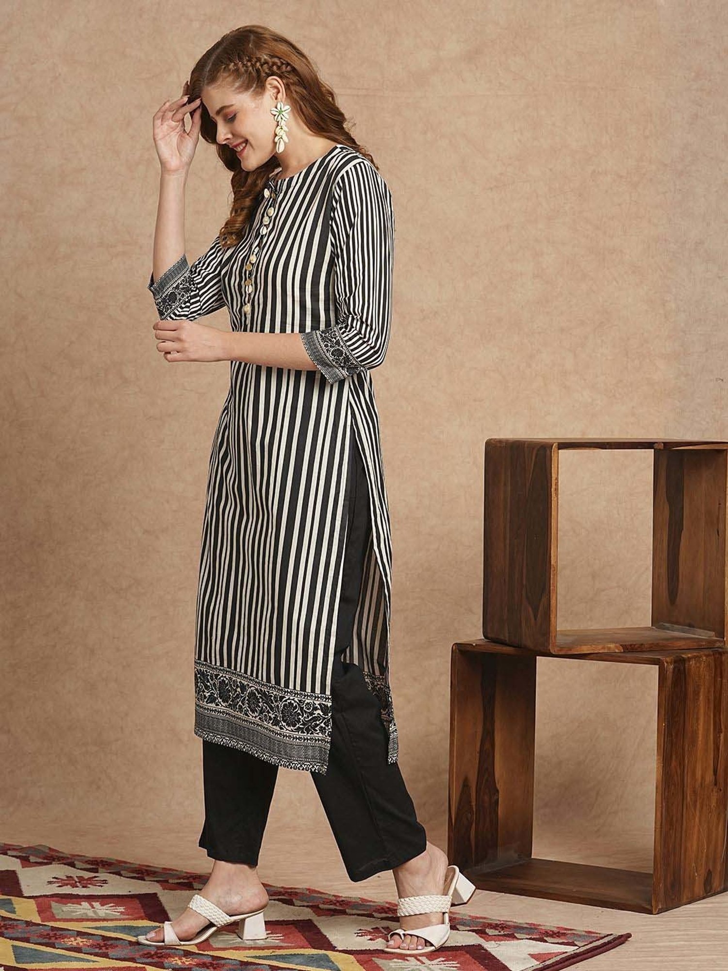 Fashor Black Cotton Striped Kurta & Pant Set