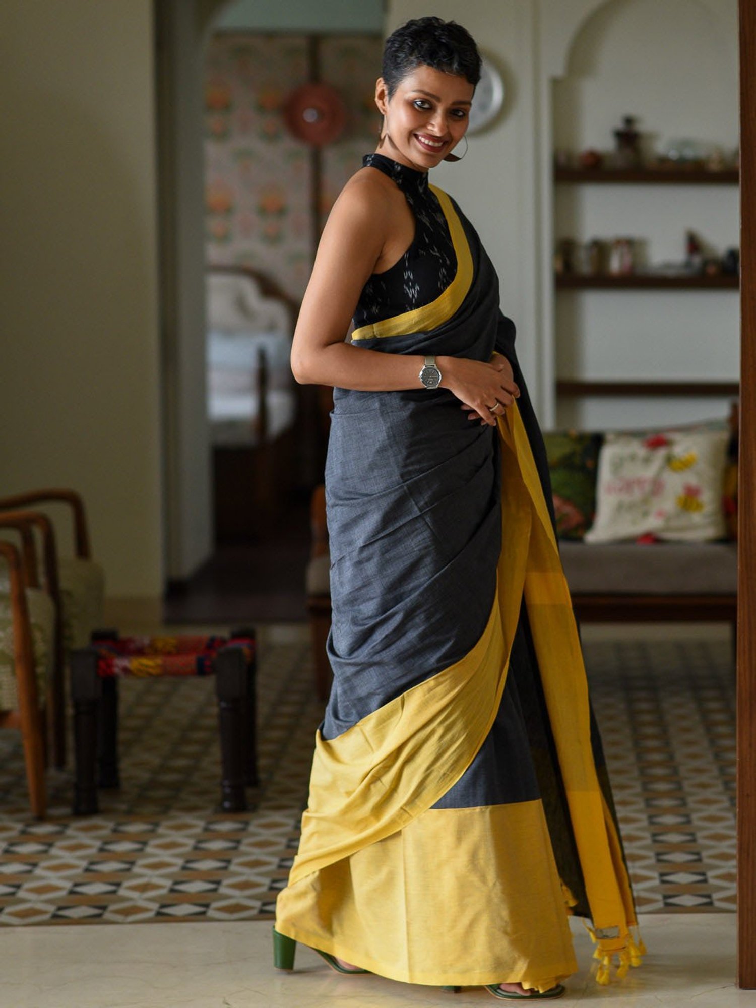 Suta Yellow & Grey Pure Cotton Saree Without Blouse