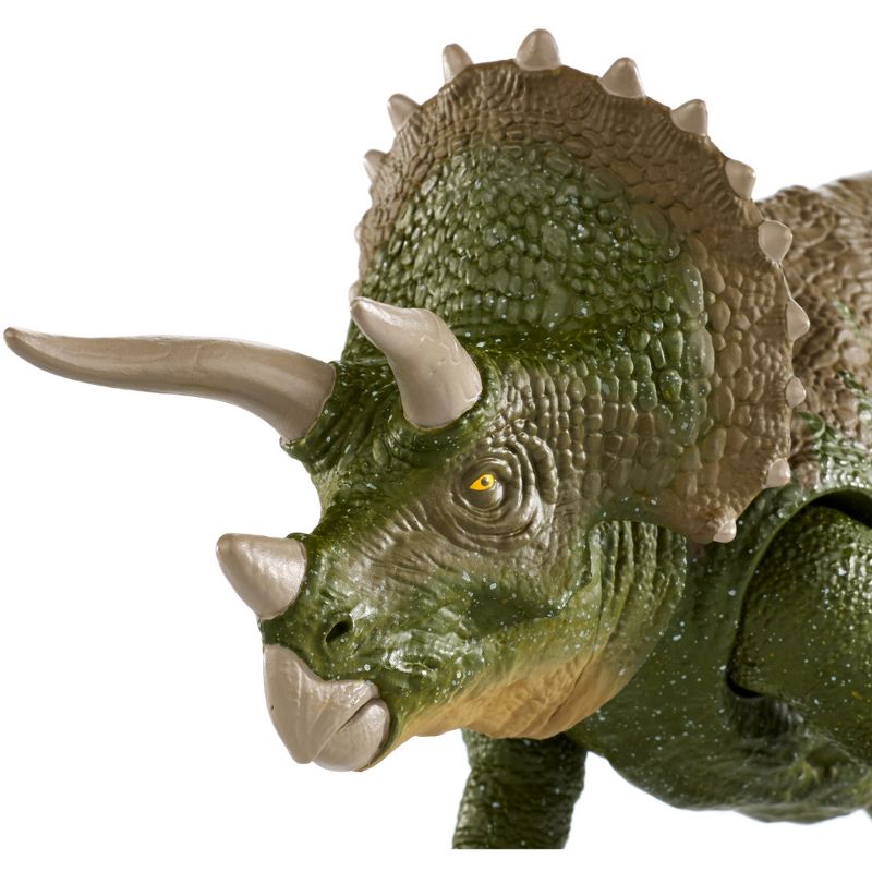 Jurassic World Dual Attack Triceratops