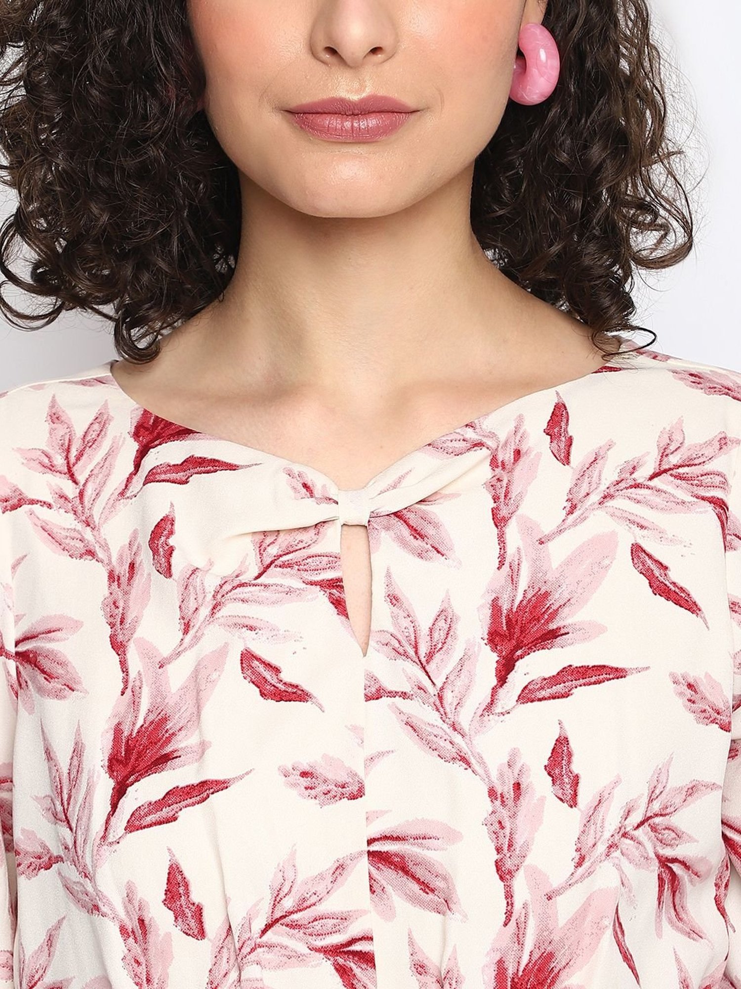 Latin Quarters White & Pink Printed Top