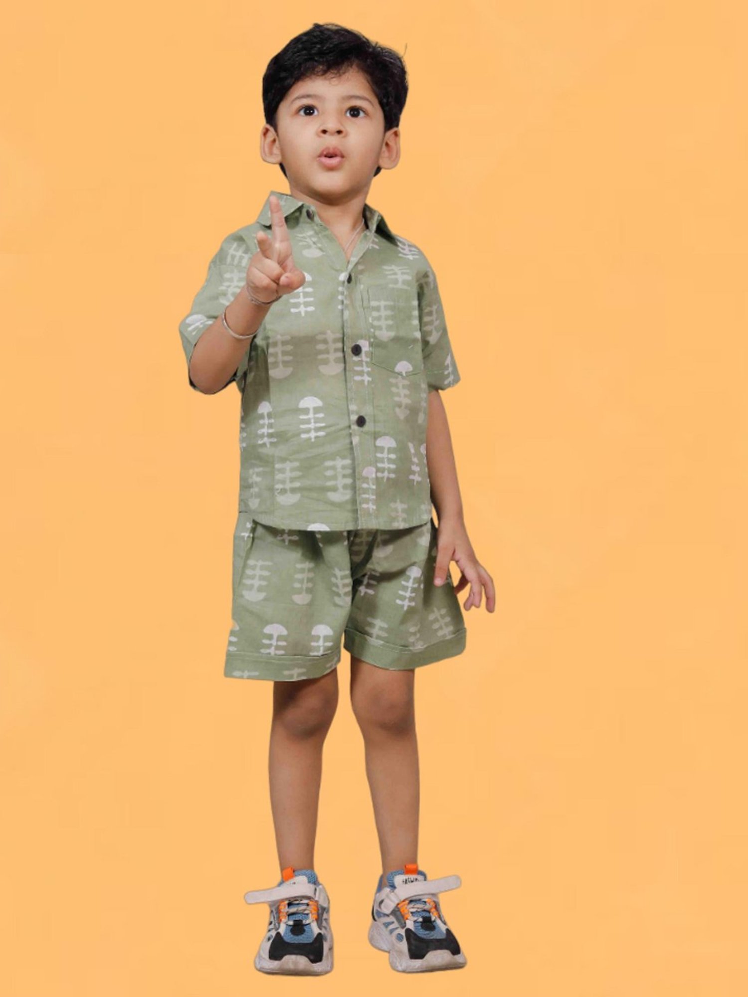 Tippy Top Kids Olive Printed Shirt with Shorts