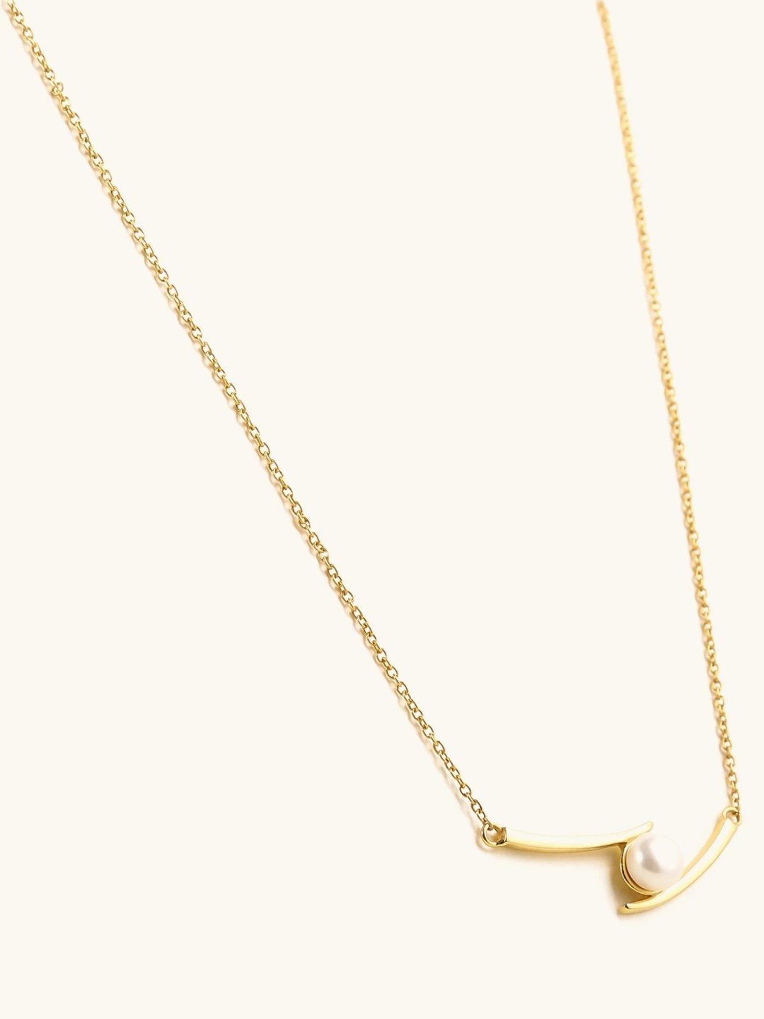 Mabel 92.5 Sterling Silver 18k Gold-Plated Asymmetric Pearl Bar Necklace