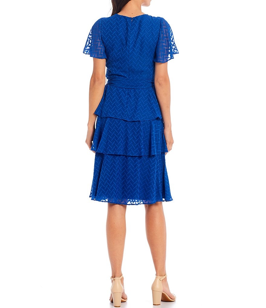Jessica Howard Petite Size Crew Neck Short Sleeve Burnout Chiffon Tiered Dress