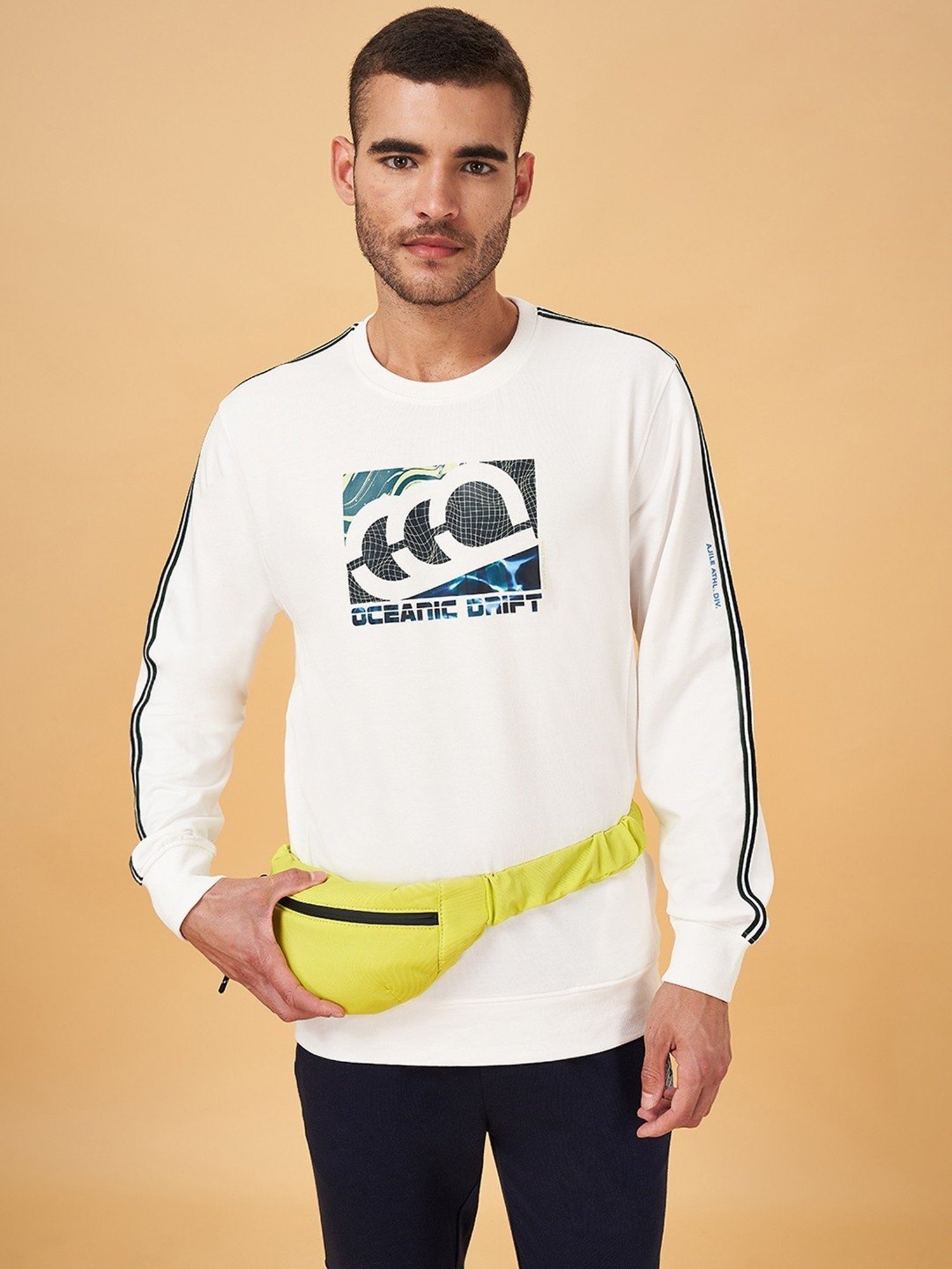 Ajile by Pantaloons White Slim Fit Printed T-Shirt