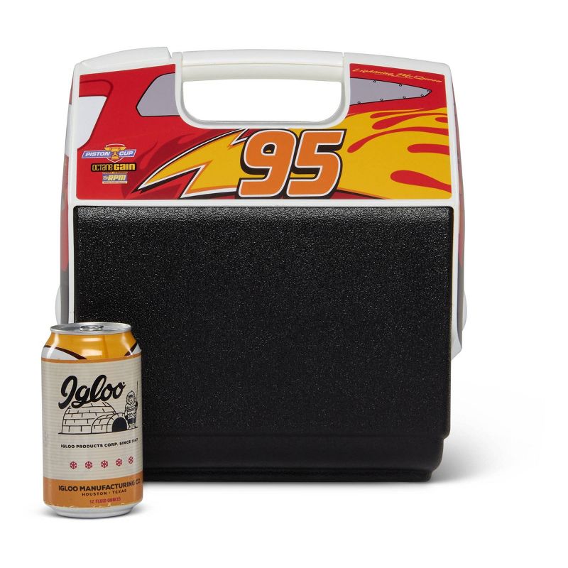 Igloo Playmate Pal Disney Cars Lightning McQueen7qt Portable Cooler