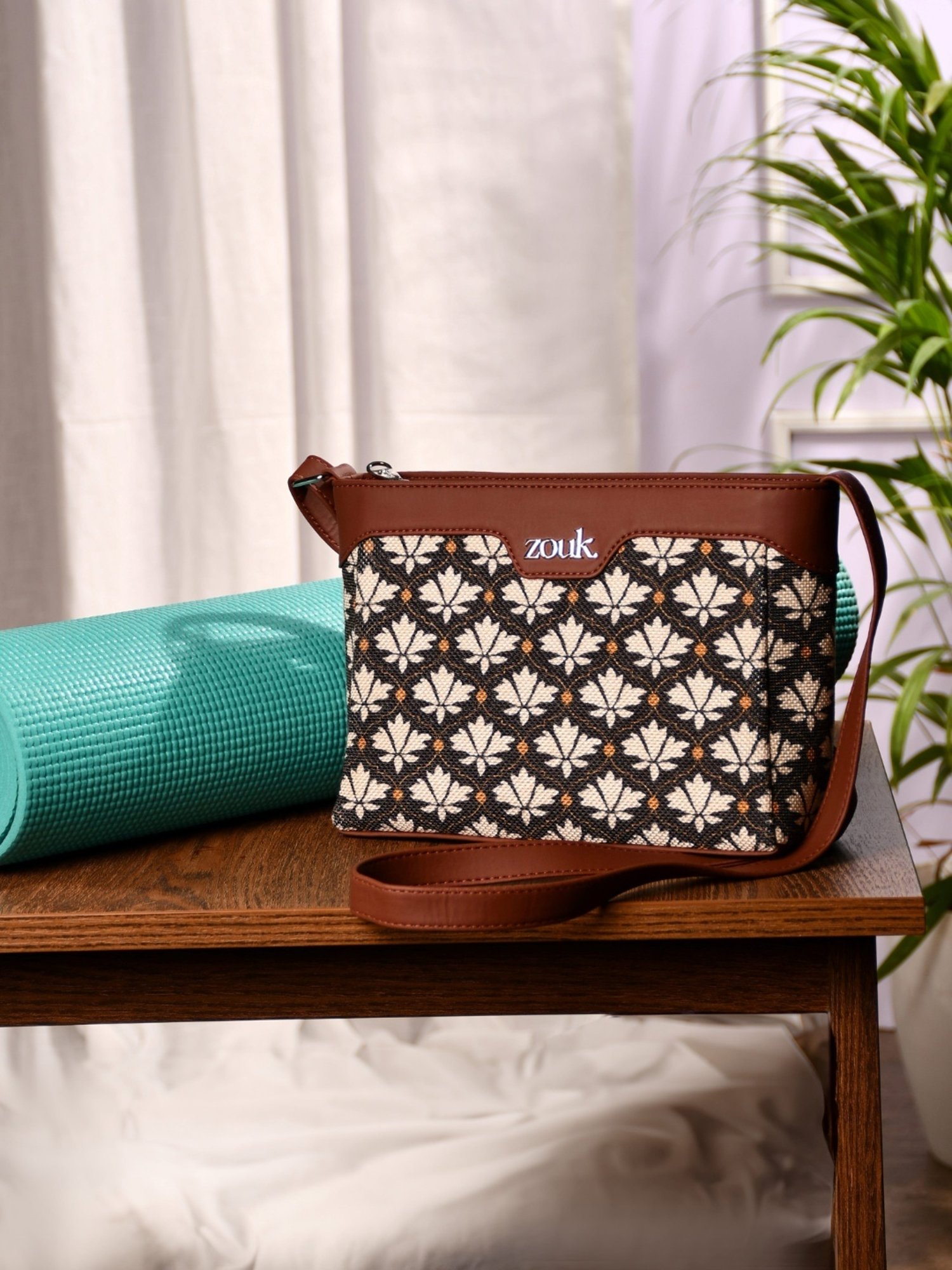 ZOUK Multicolor Printed Cross Body Bag