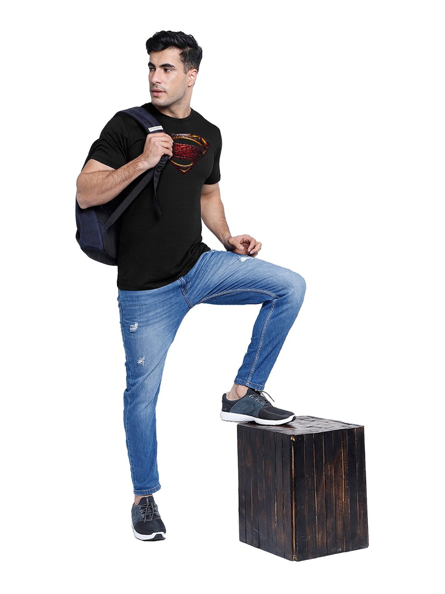 Free Authority Justice League Printed Regular Fit T-Shirt