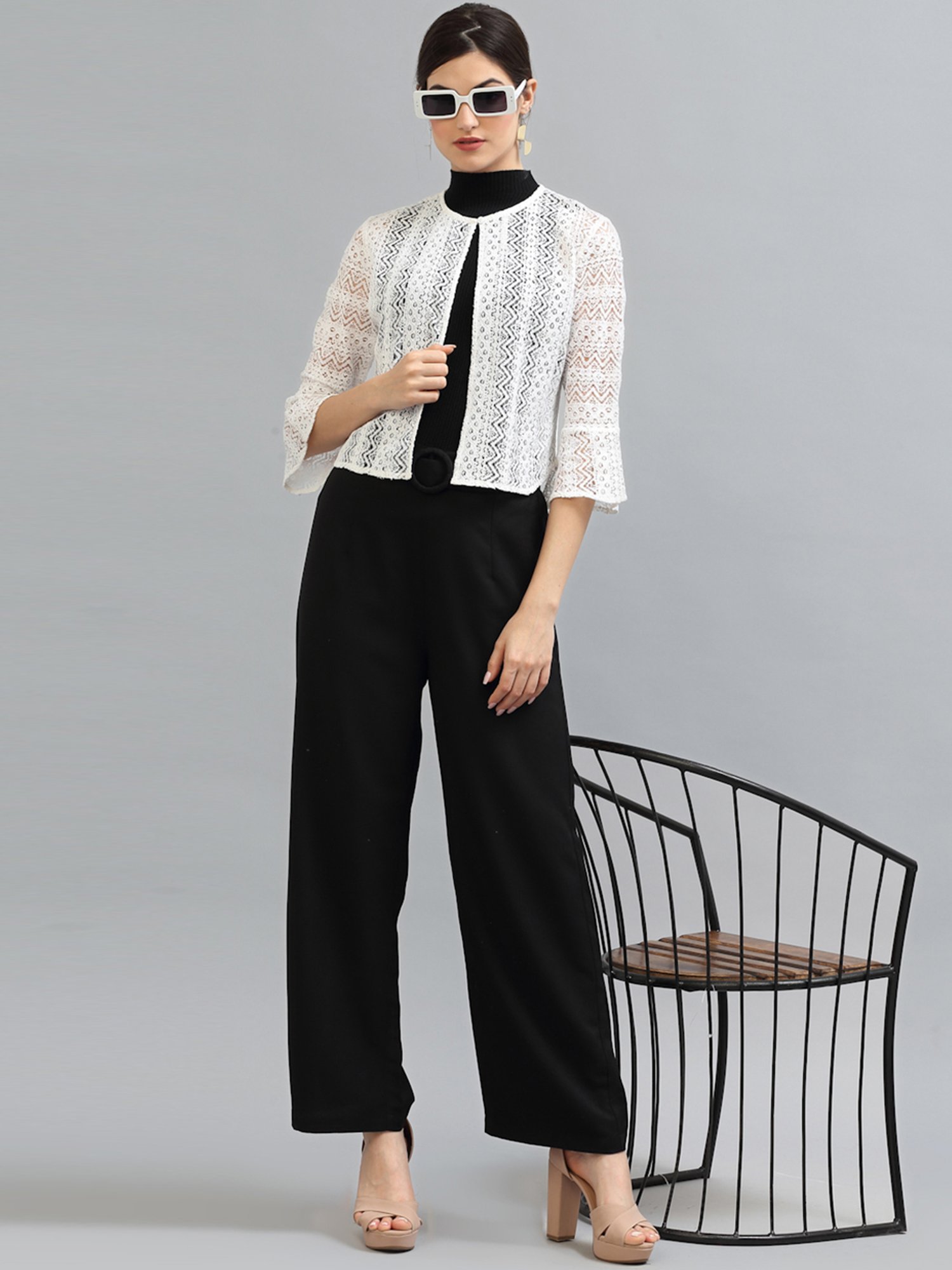 Mafadeny Black Striped Shrug