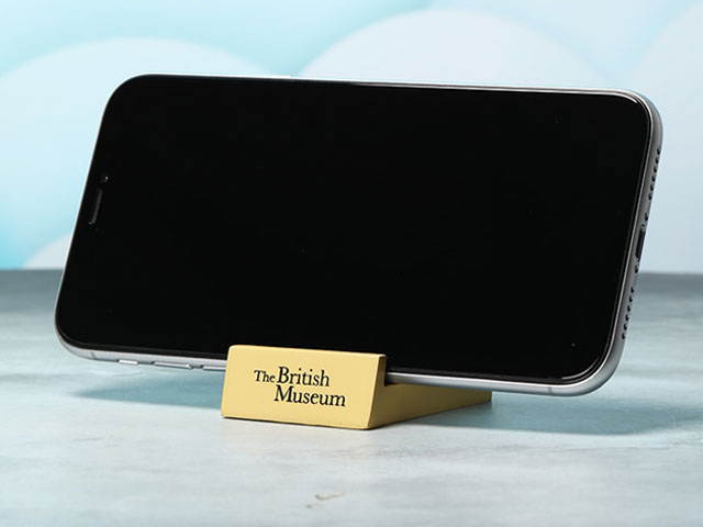 British Museum Anderson cat phone holder desktop animal ornaments cute dog and cat phone holder creative gifts