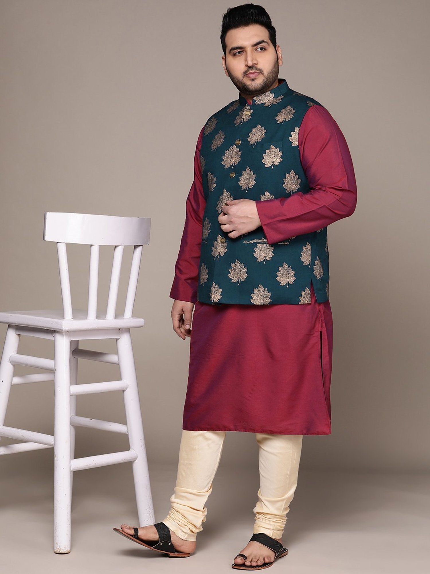 KISAH PLUS Green & Purple Regular Fit Printed Kurta Set With Jacket