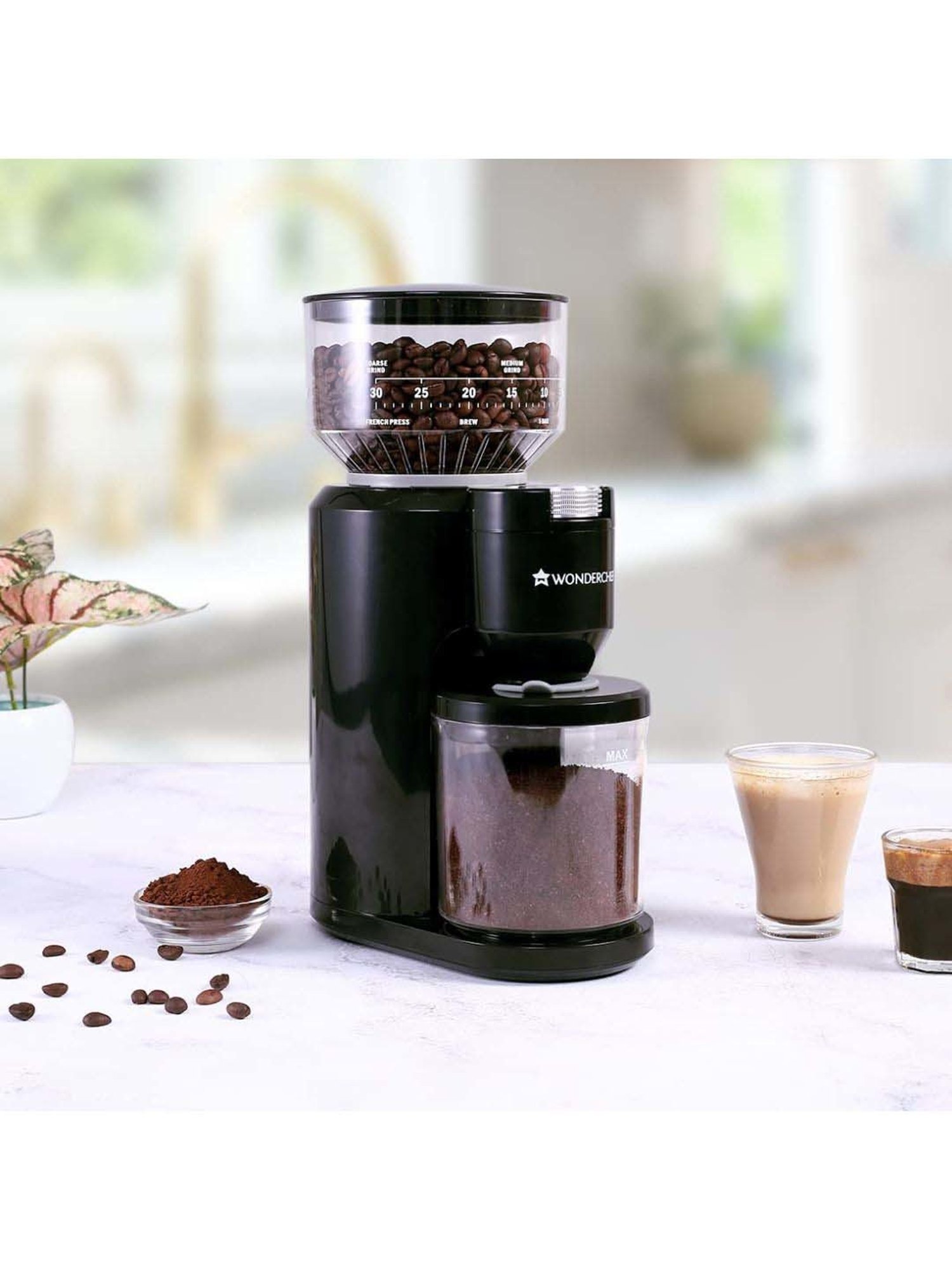 Nespresso Vertuo Plus  Coffee and Espresso Machine by De'Longhi with Aeroccino, Red