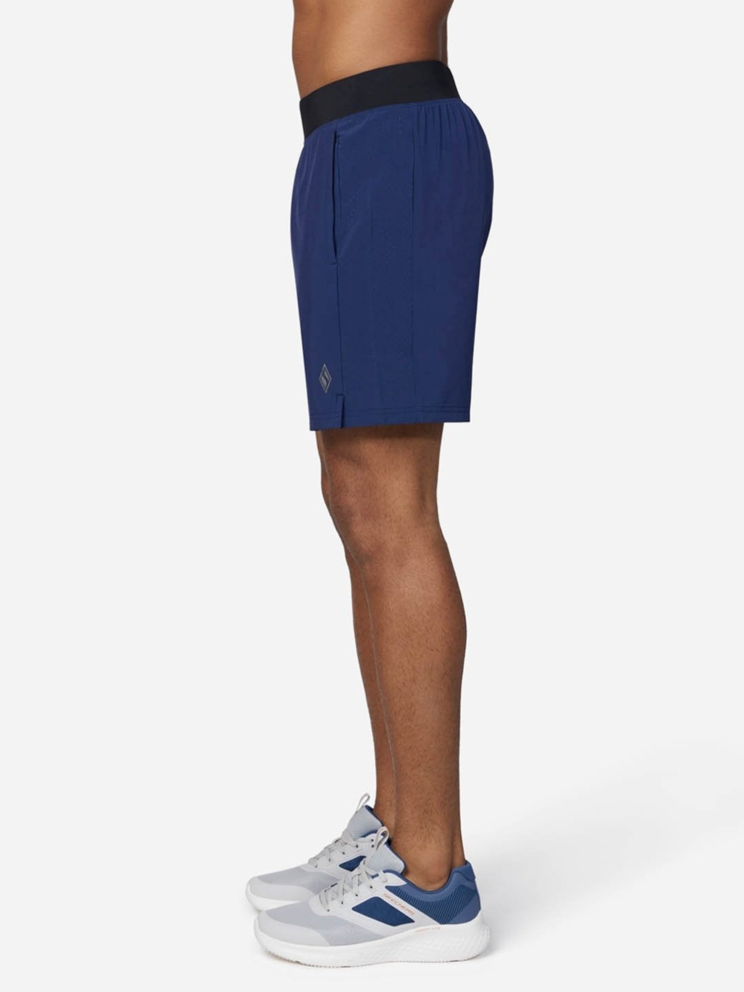 Reebok Black Regular Fit Sports Shorts