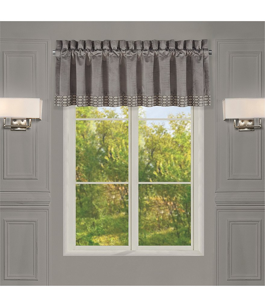 84"x52" Gaultier Blackout Curtain Blue - Beautyrest