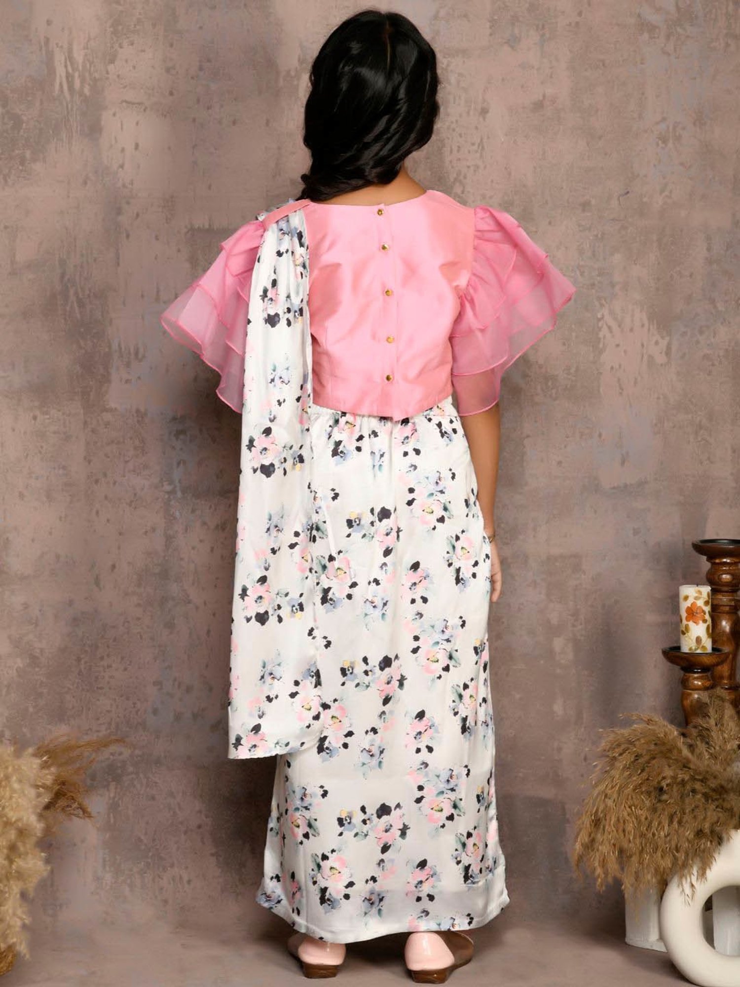 LilPicks Kids Green & White Regular Fit Saree