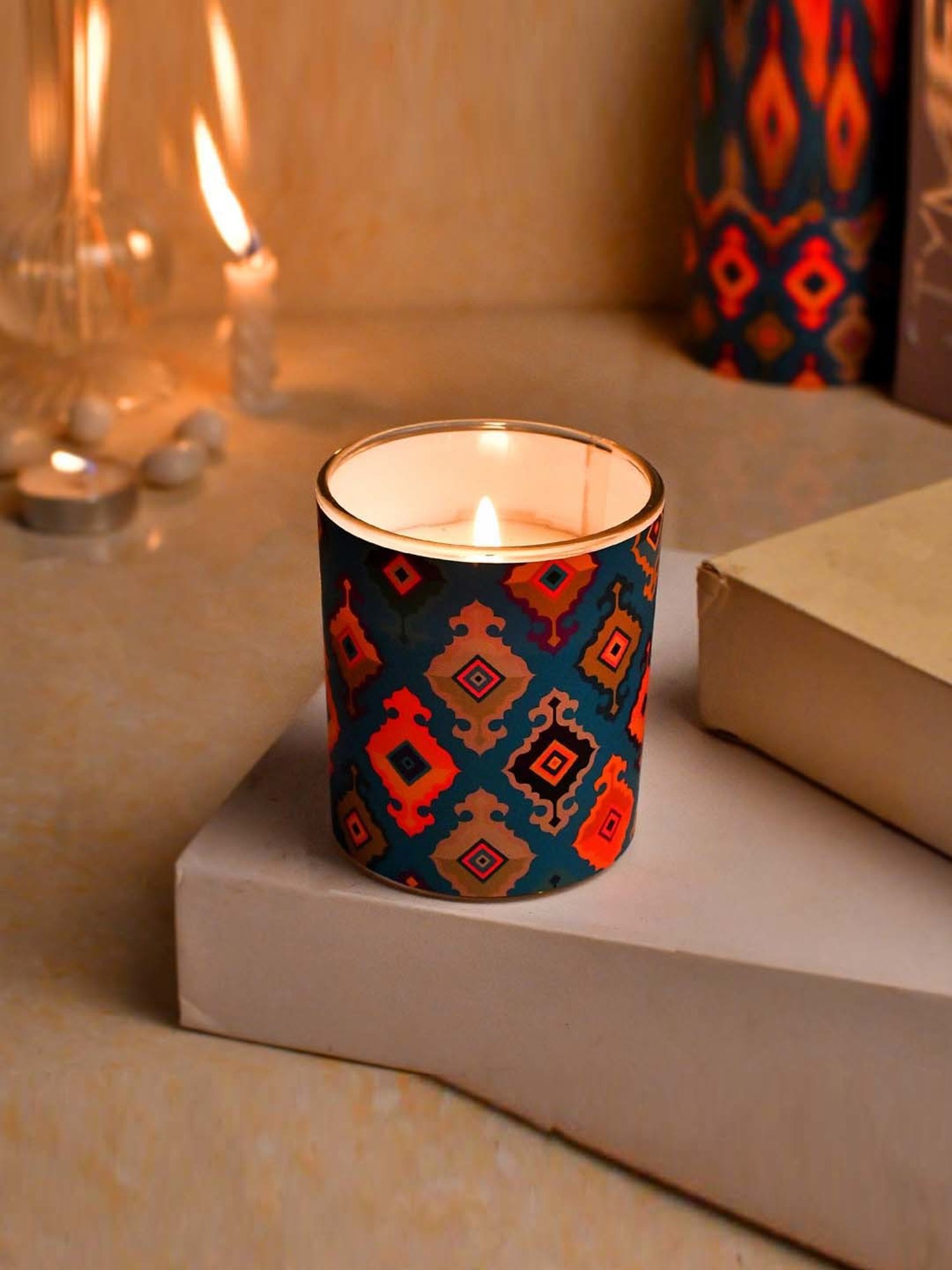 Lidded Glass Jar Crackling Wooden Wick Teak and Moss Candle - Nature's Wick