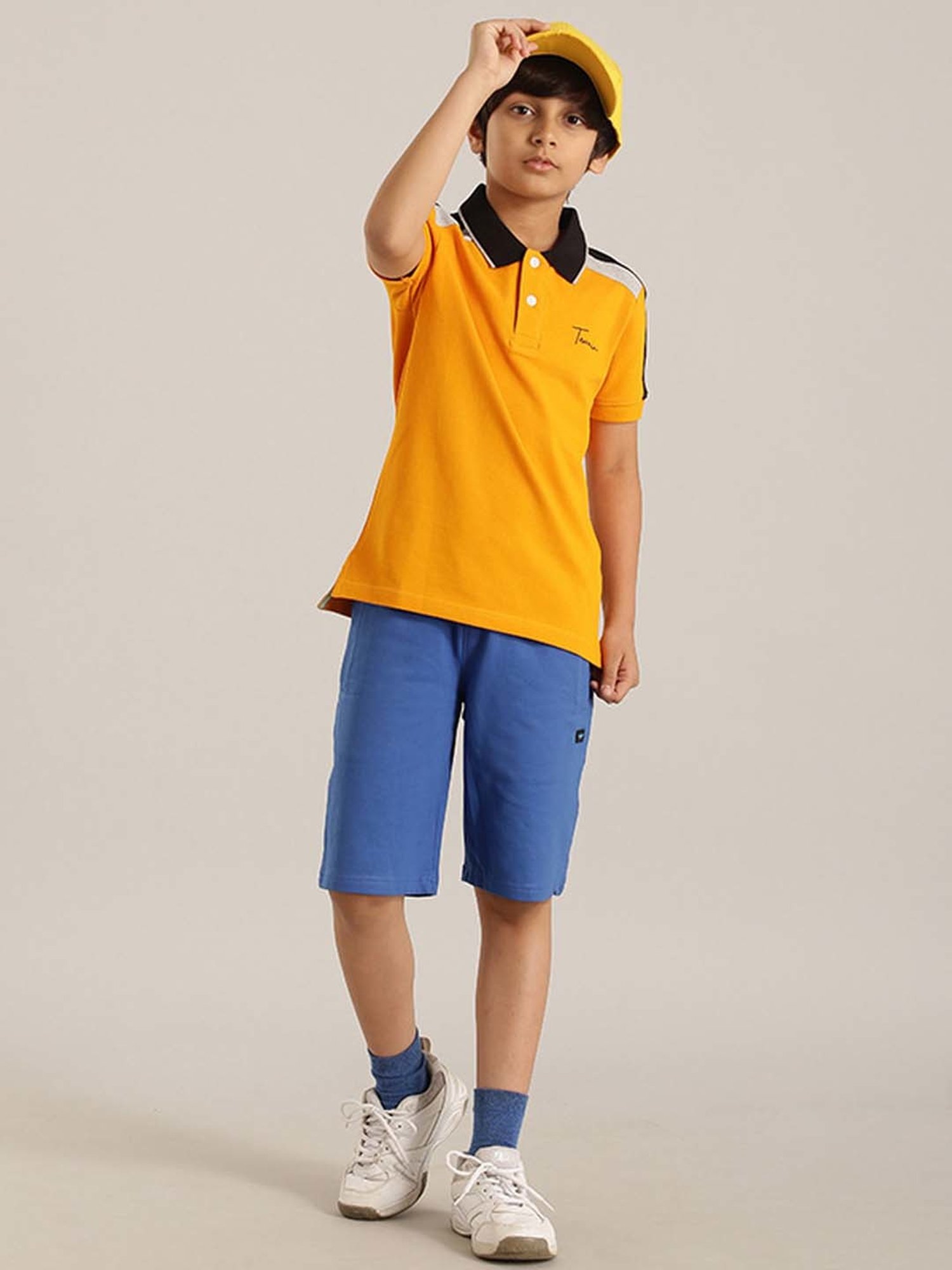 Indian Terrain Kids Yellow & Black Cotton Printed Polo T-Shirt