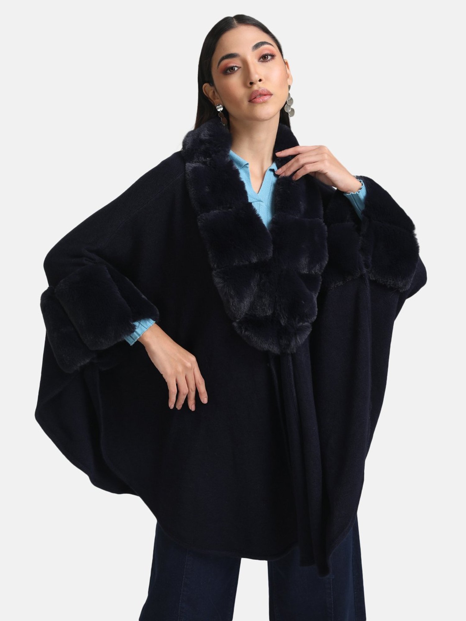 Kazo Cape With Textured Fur Detail
