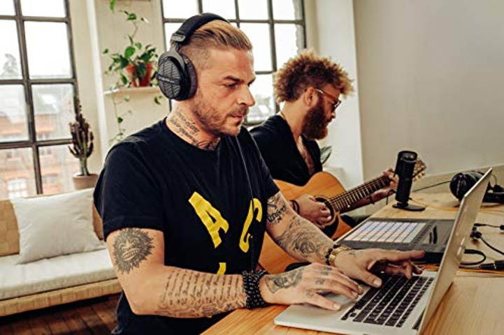 Beyerdynamic 459038 DT 990 PRO open Studio Headphone