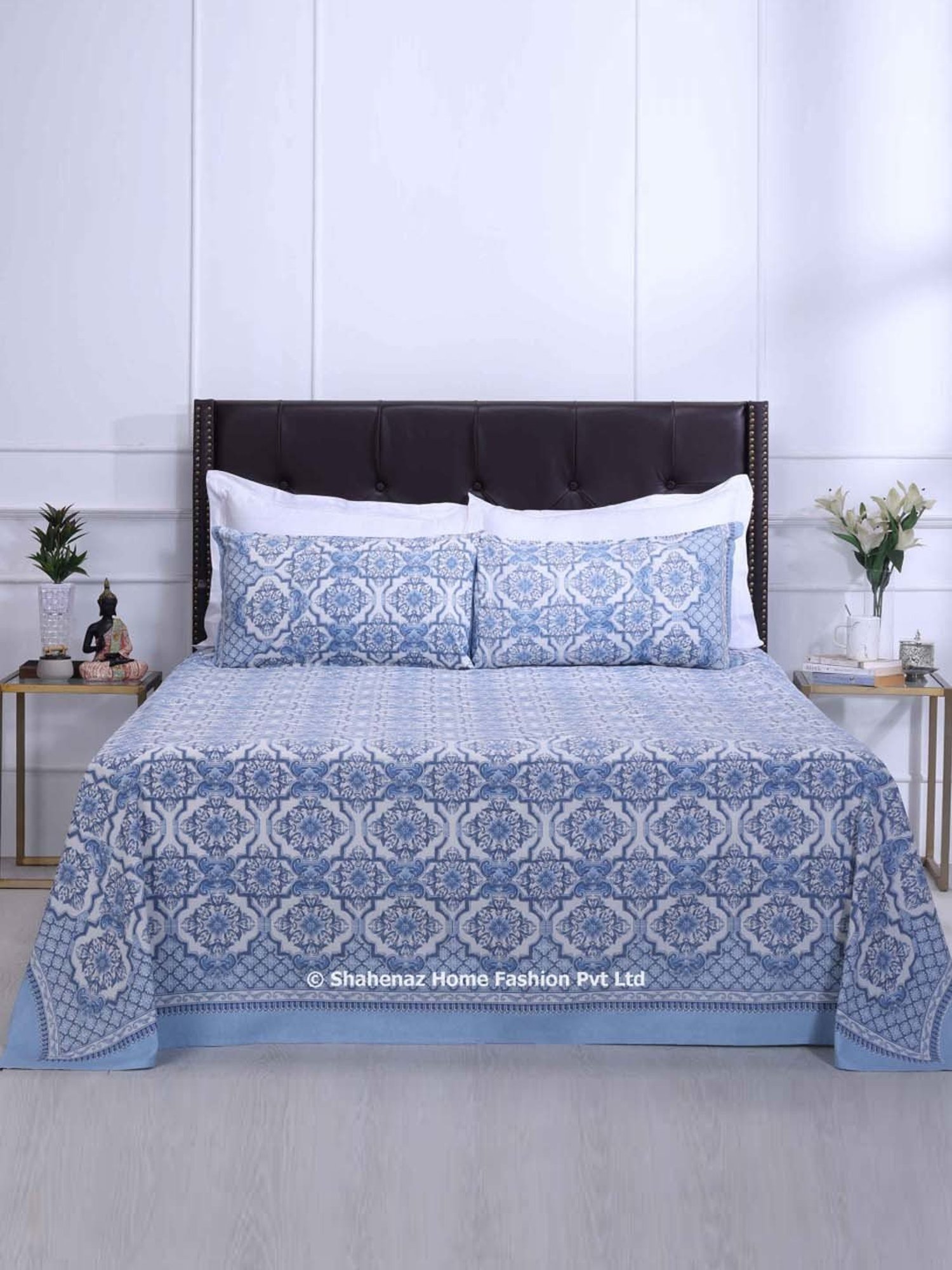 Shahenaz Blue 120 TC Cotton Nandini Double Bedsheet with 2 Pillow Covers