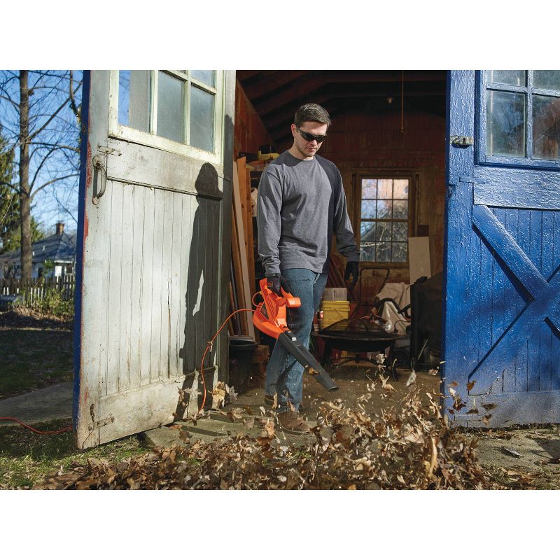 Black & Decker BV6000 12 Amp High Performance Two Speed Handheld Electric Mulcher Blower Vac