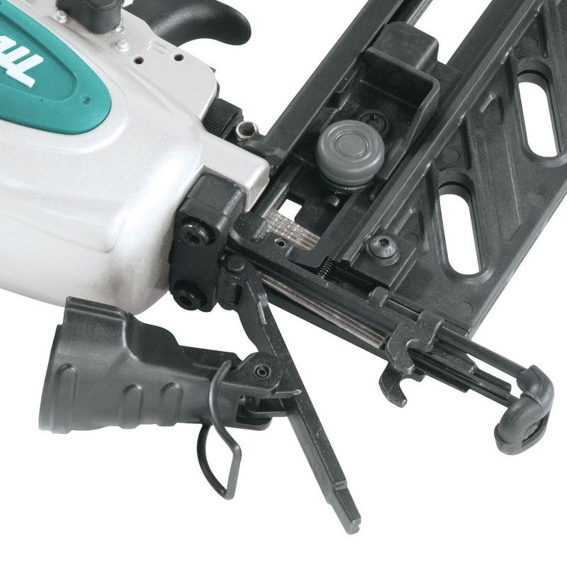 Makita AF601 16-Gauge 2-1/2 in. Pneumatic Straight Finish Nailer